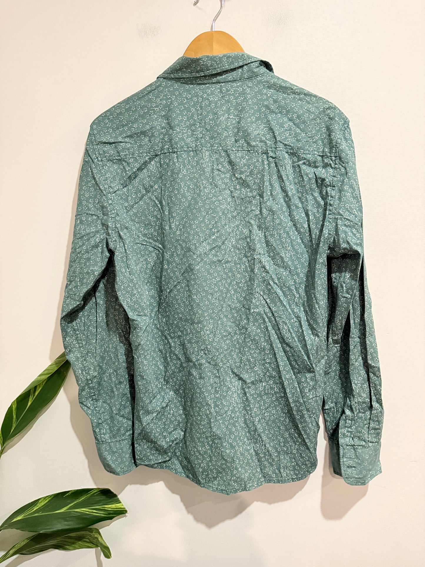 Jeanswest Long-sleeved Shirt Size M