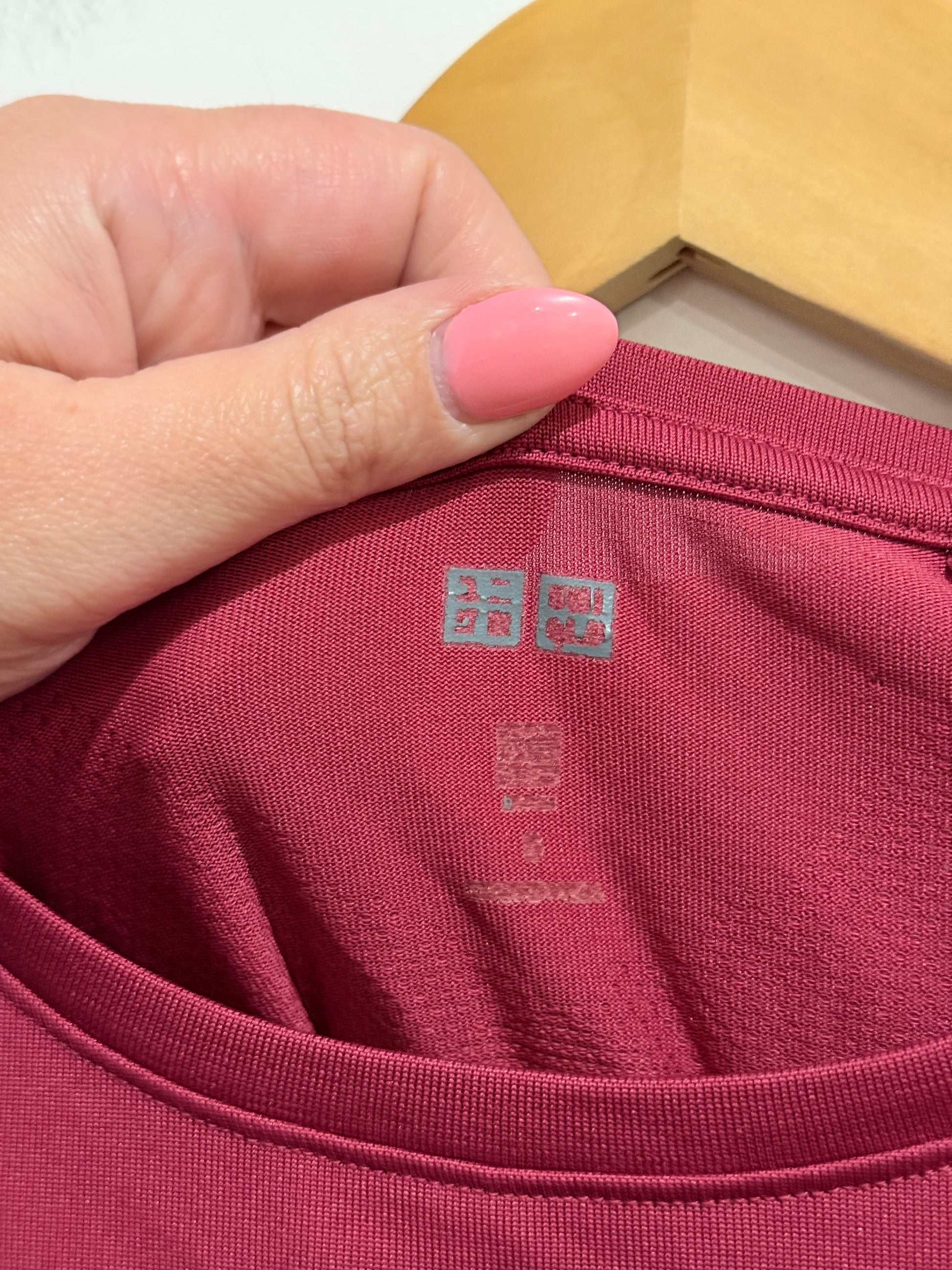 Uniqlo Crew Neck T-shirt Size S | Bust 33-35inch