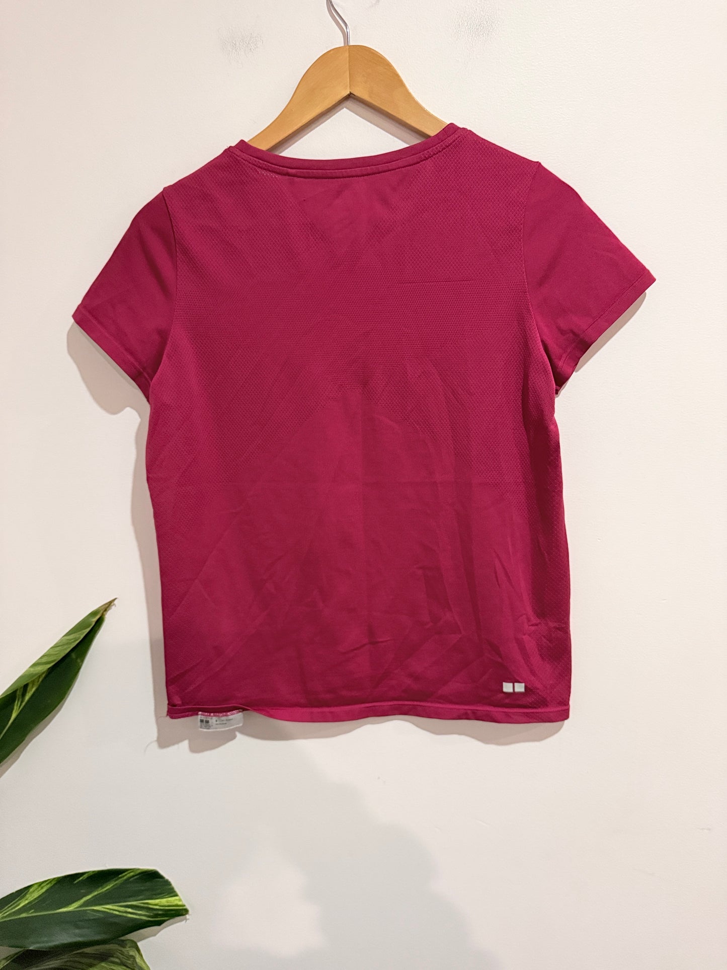 Uniqlo Crew Neck T-shirt Size S | Bust 33-35inch