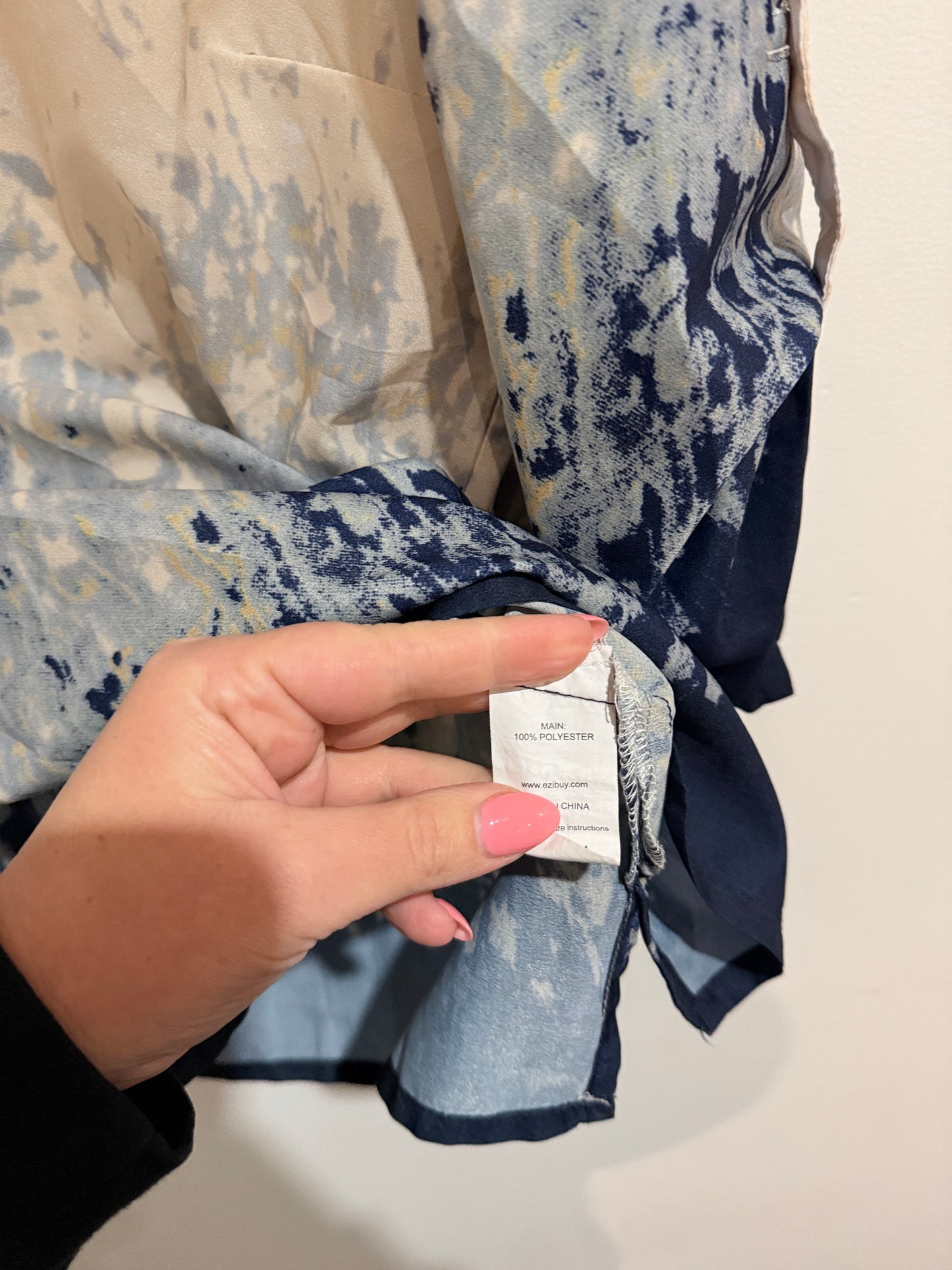Euroedit Ombre Tunic Shirt Size U/Arm to U/Arm 52cm