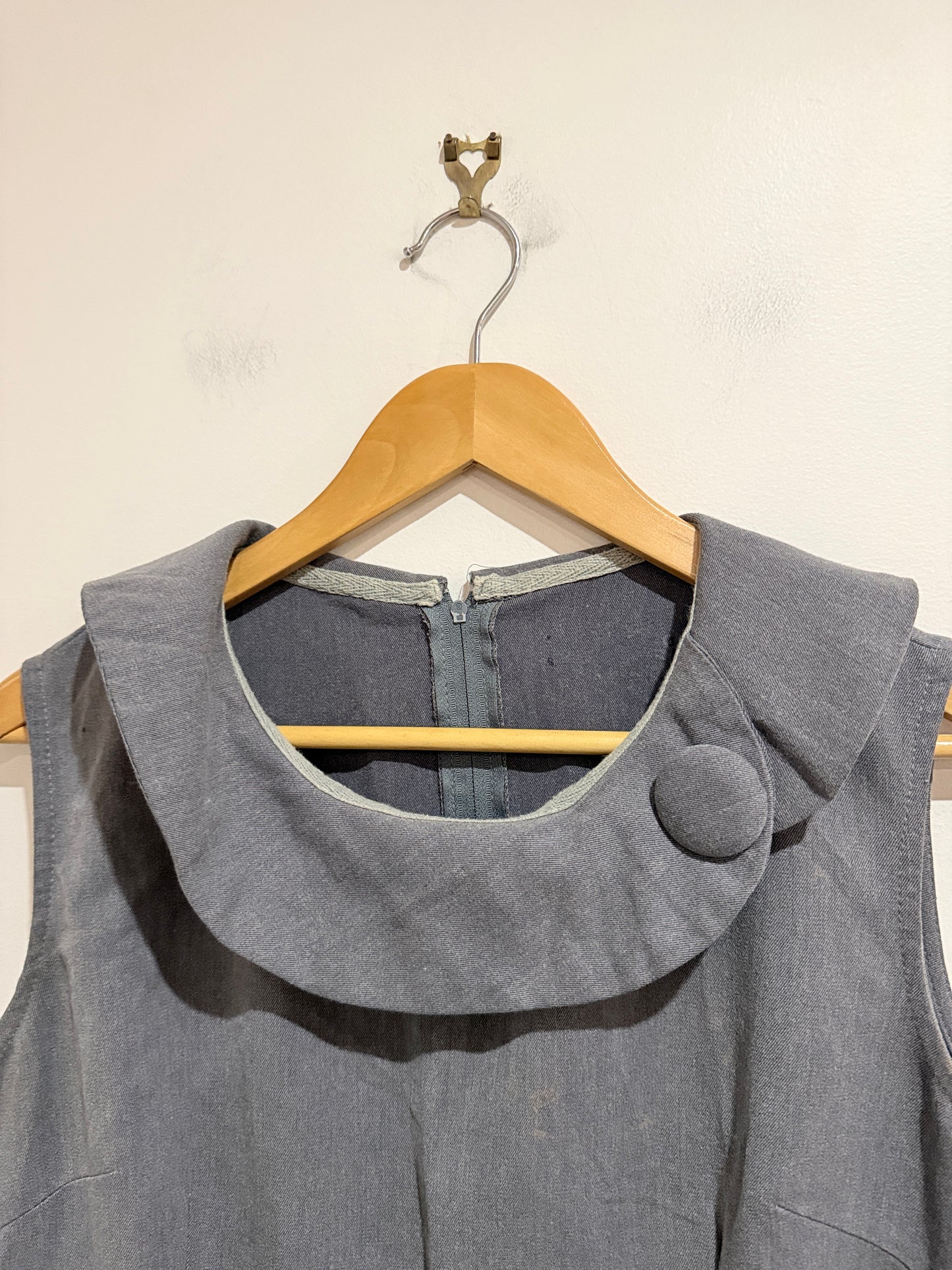 Cowl-neck Dress Size U/Arm to U/Arm 51cm