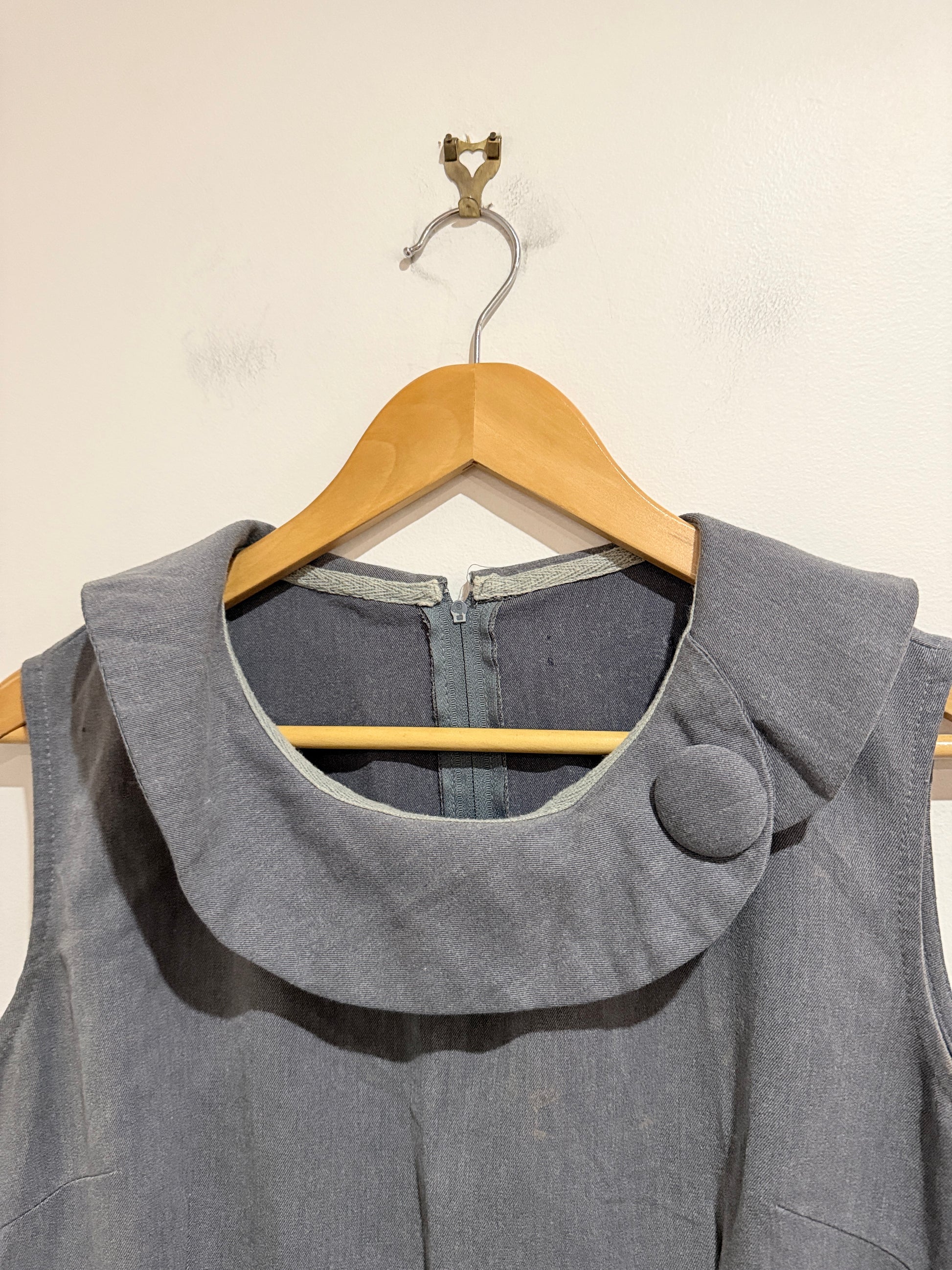 Cowl-neck Dress Size U/Arm to U/Arm 51cm
