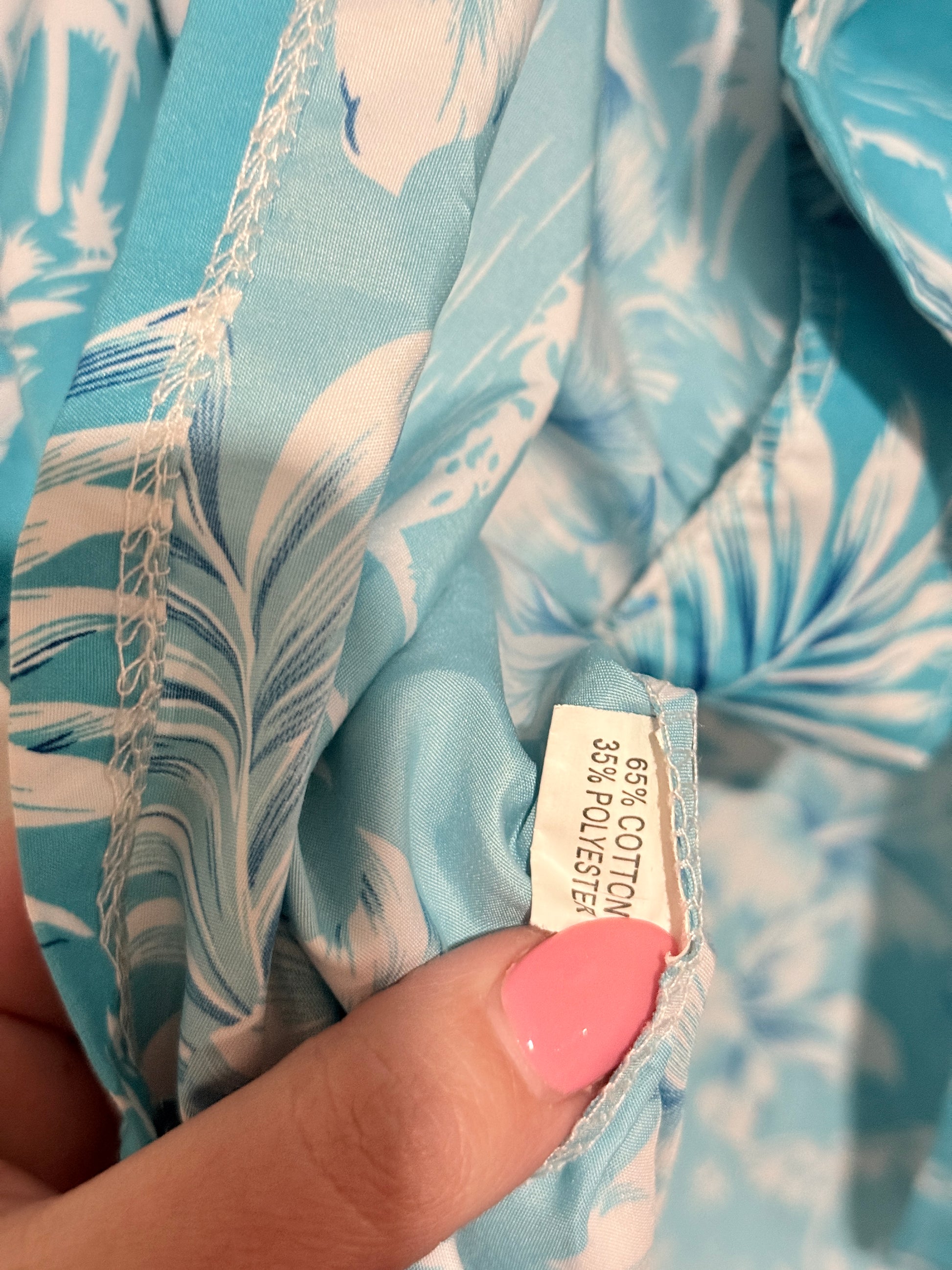 Beautiful Hawaiian Aloha Shirt Size XL