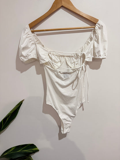Princess Polly Puff Sleeve Bodysuit Size 6