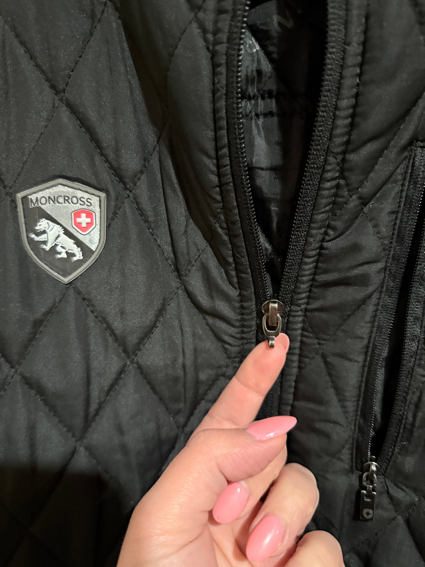 Moncross Quilted Jacket Size 90 | U/Arm to U/Arm 50cm