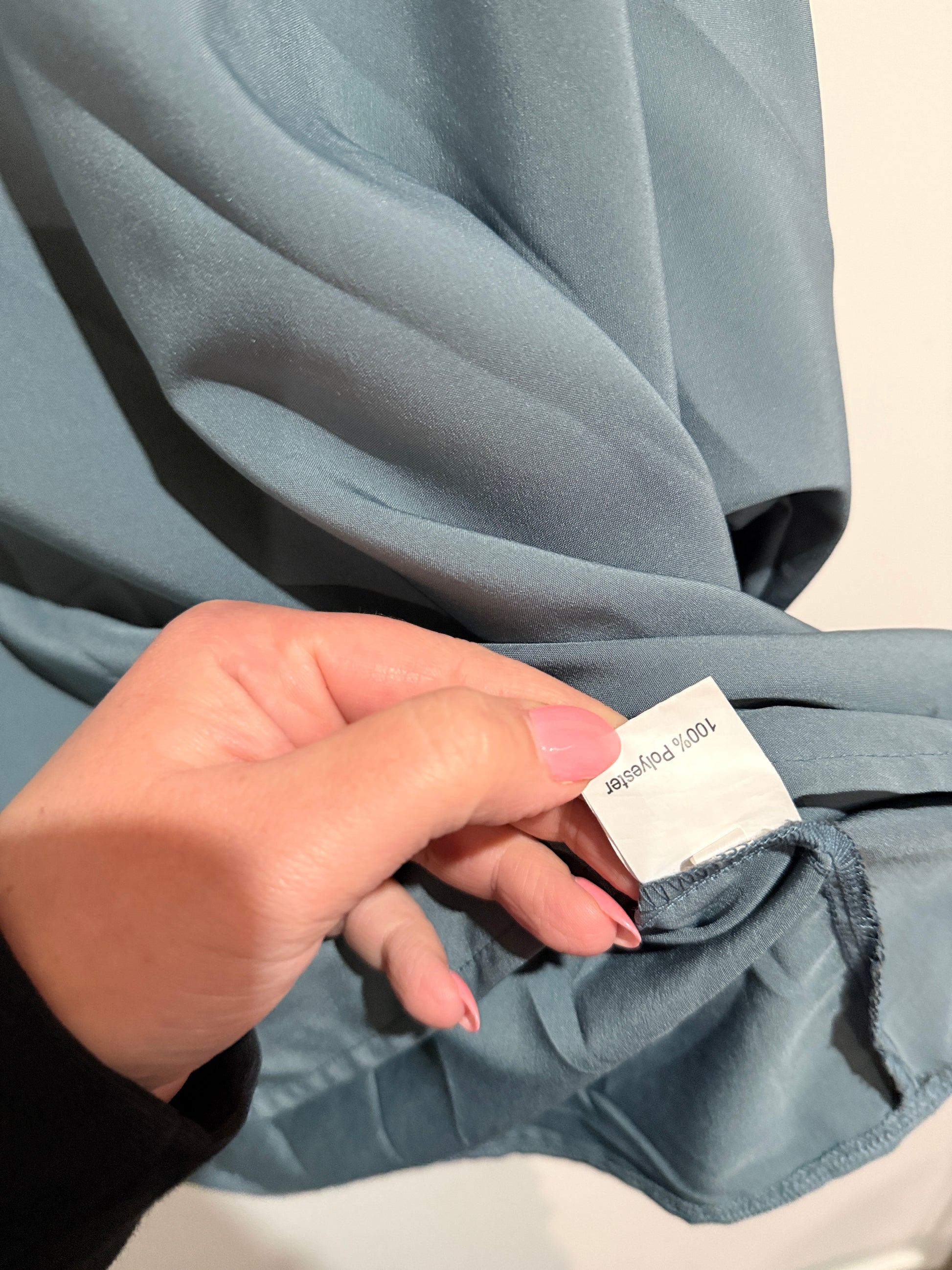 Brand Unknown Volume Sleeve Shirt Size U/Arm to U/Arm 55cm