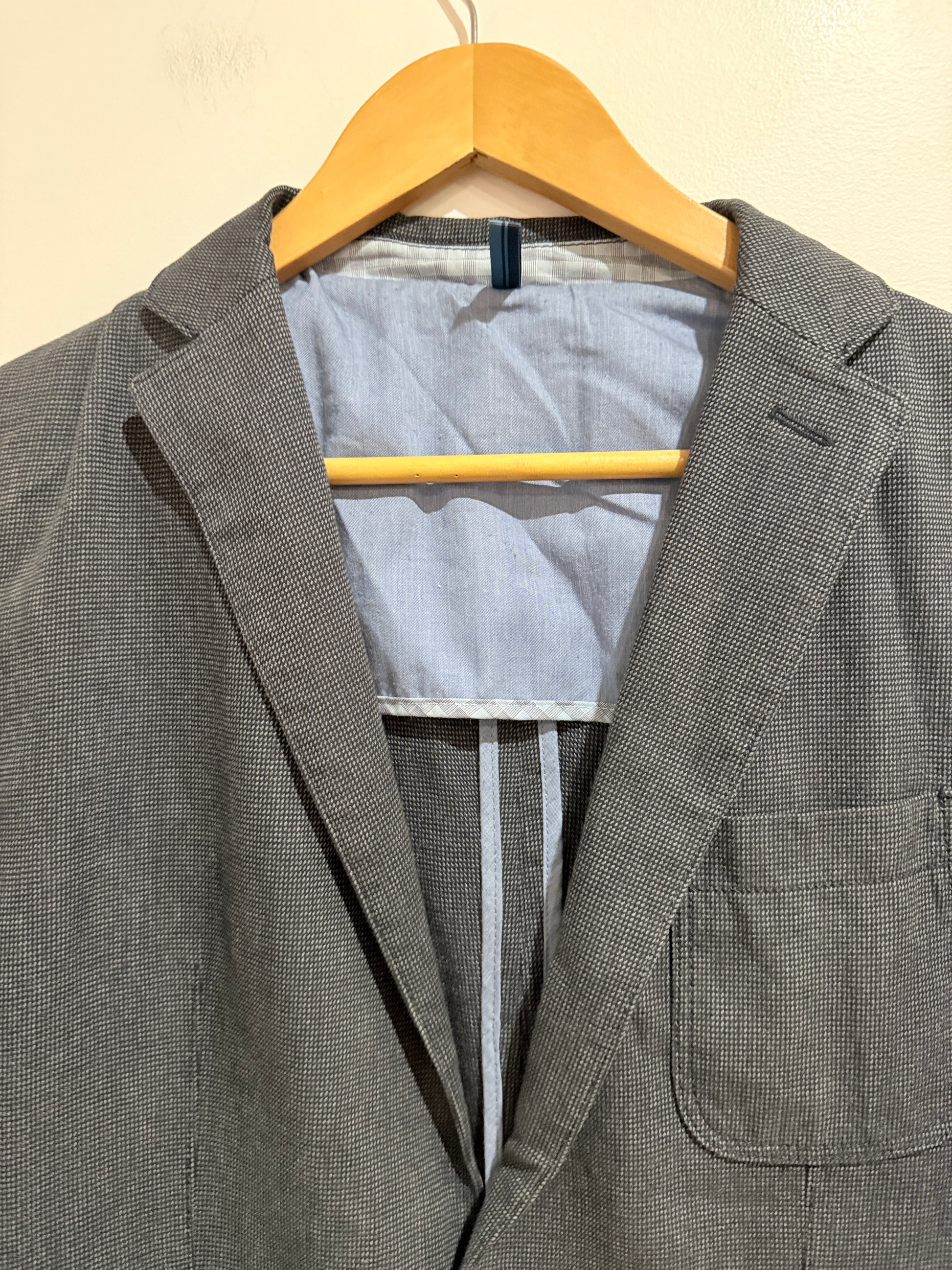 Boss Blazer Jacket Size 46 | U/Arm to U/Arm 49cm