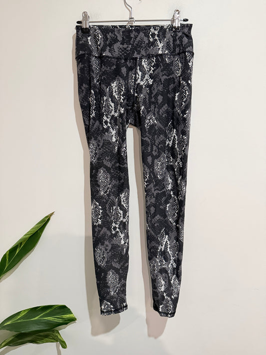 Anko Snakeskin Print Leggings Size 10
