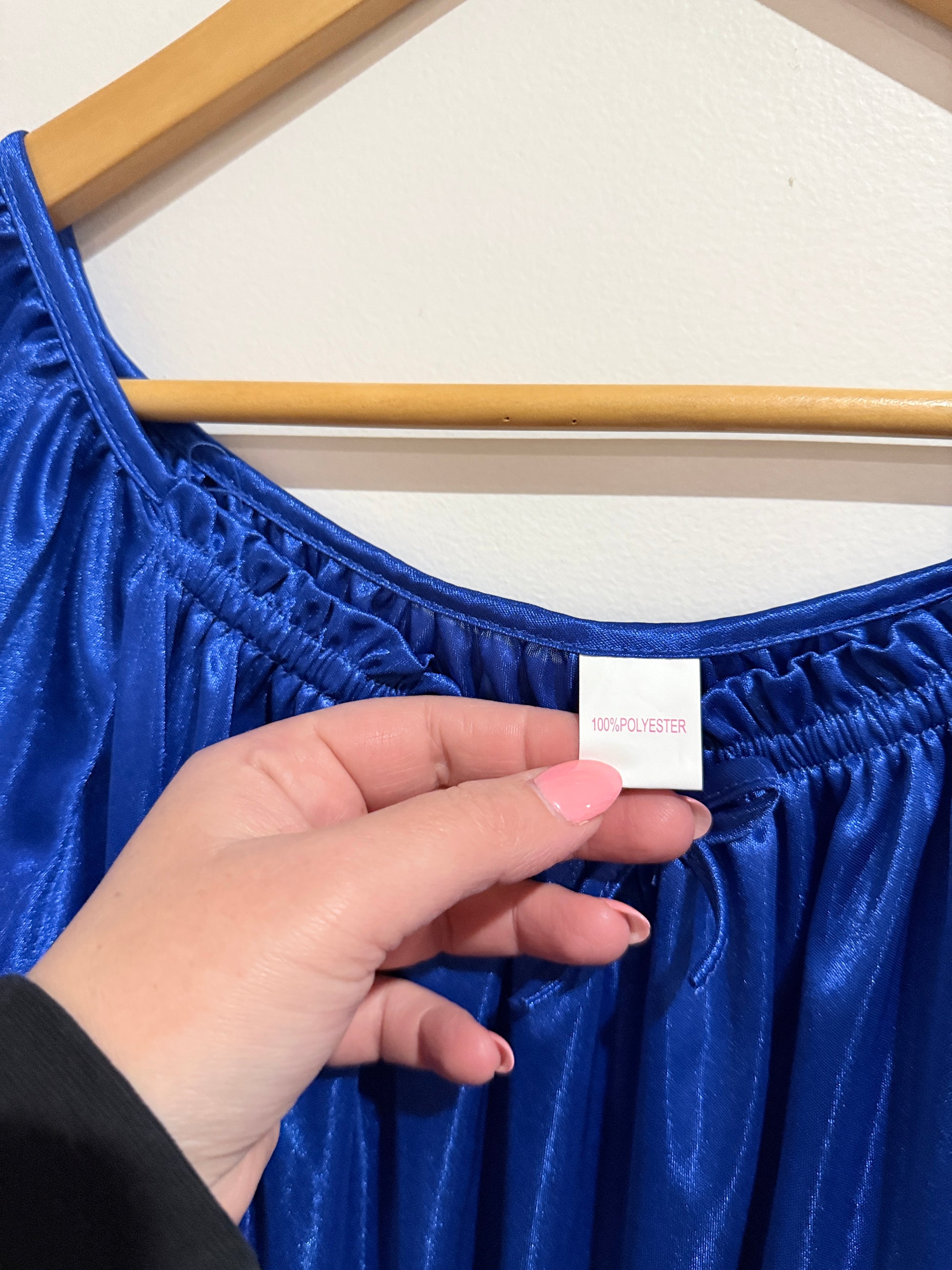 Satin Nightgown Size U/Arm to U/Arm 49cm