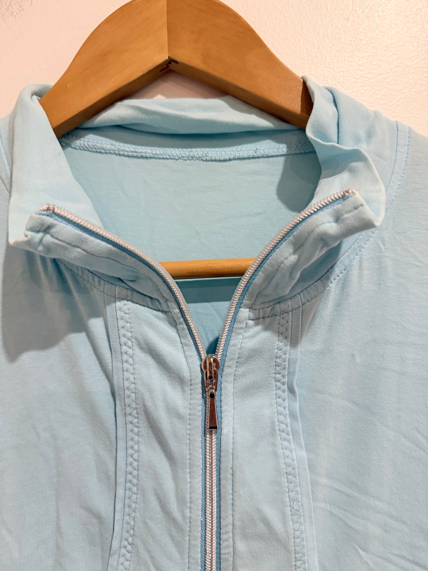 Brand Unknown Full-zip Jacket Size U/Arm to U/Arm 51cm