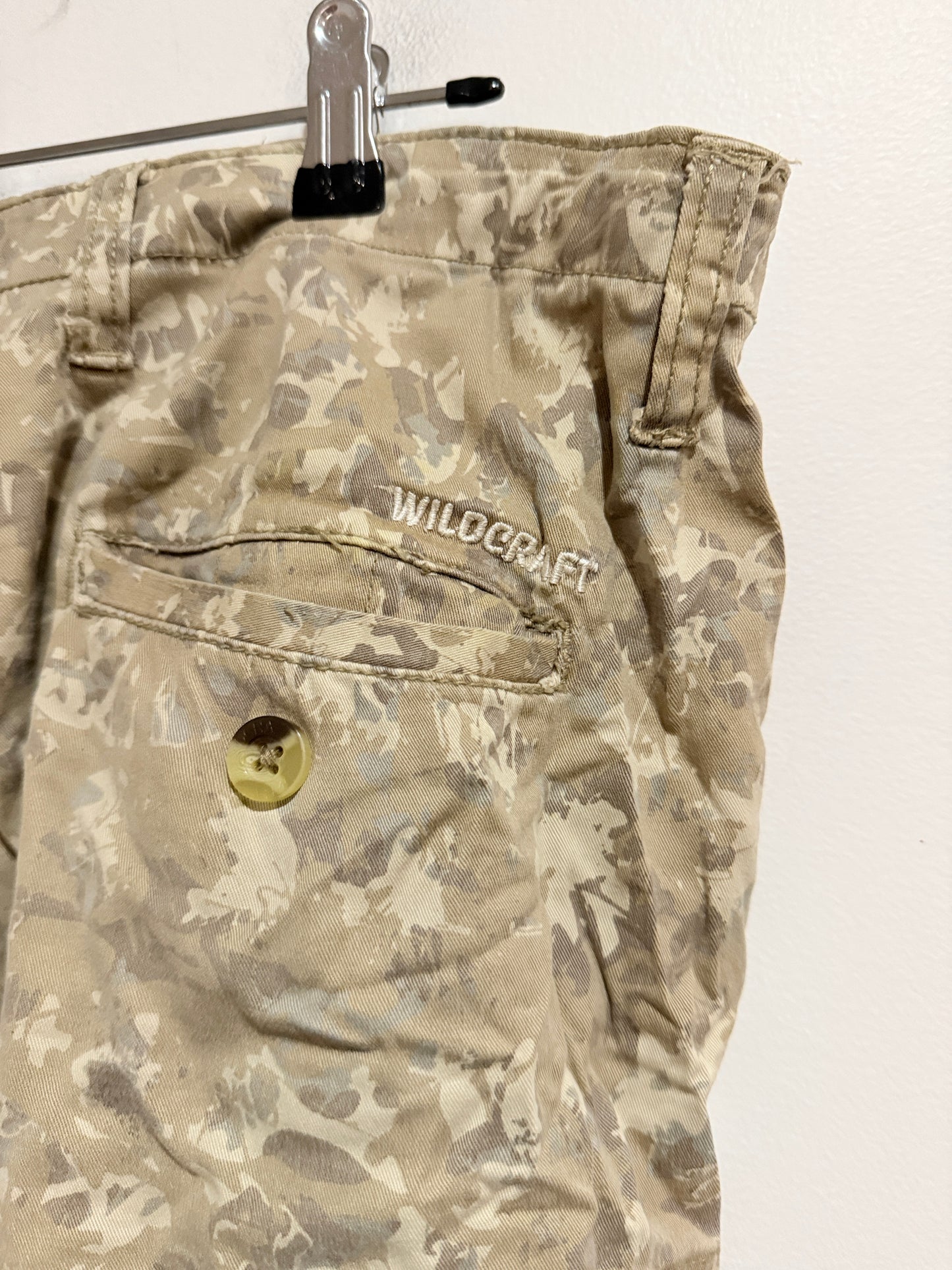 Wildcraft Cargo Shorts Size Large | Waist 90cm