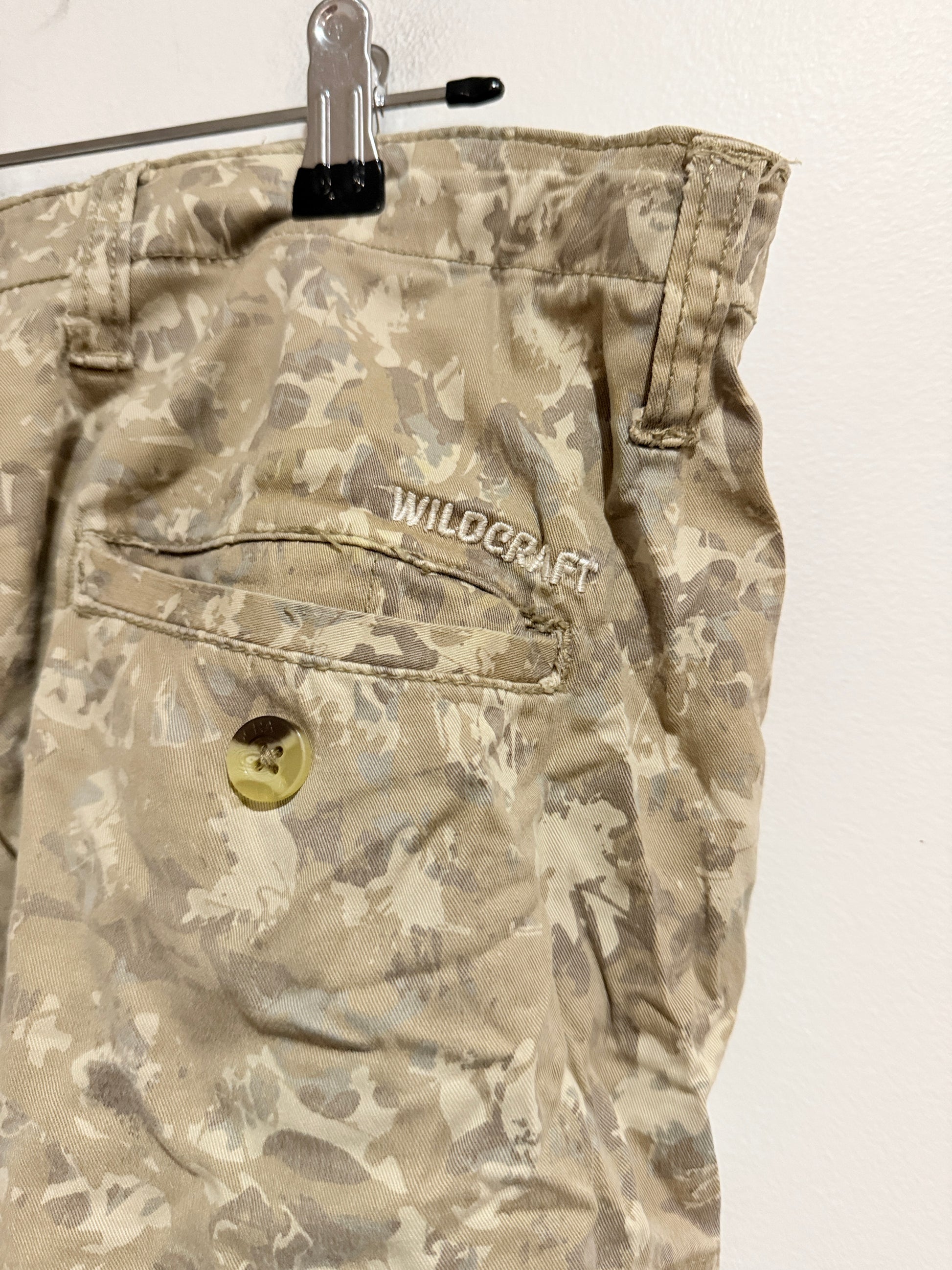 Wildcraft Cargo Shorts Size Large | Waist 90cm