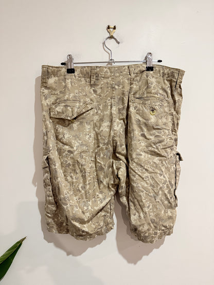 Wildcraft Cargo Shorts Size Large | Waist 90cm
