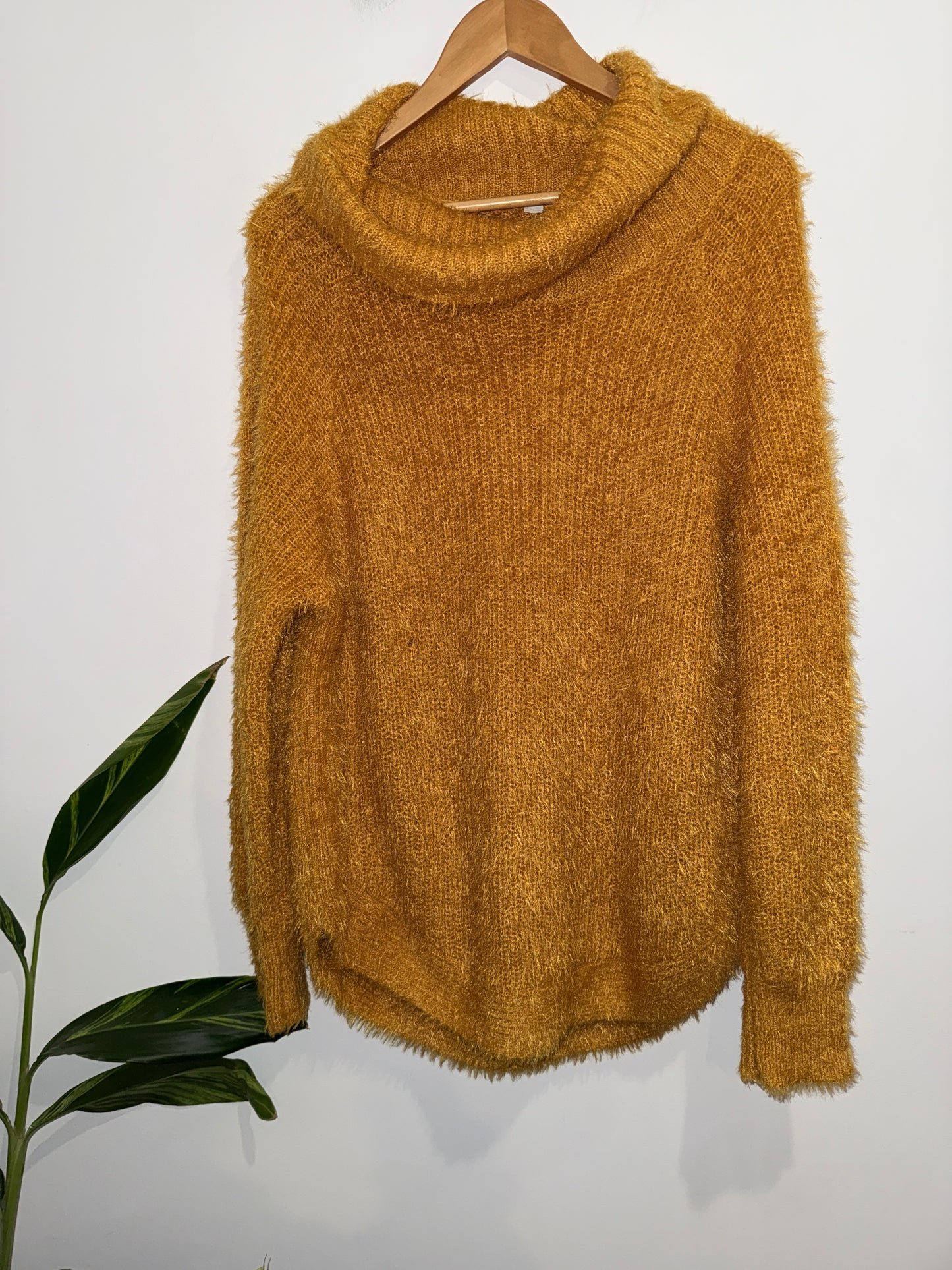 Brand Unknown Knit Cowl Neck Sweater Size U/Arm to U/Arm 59cm