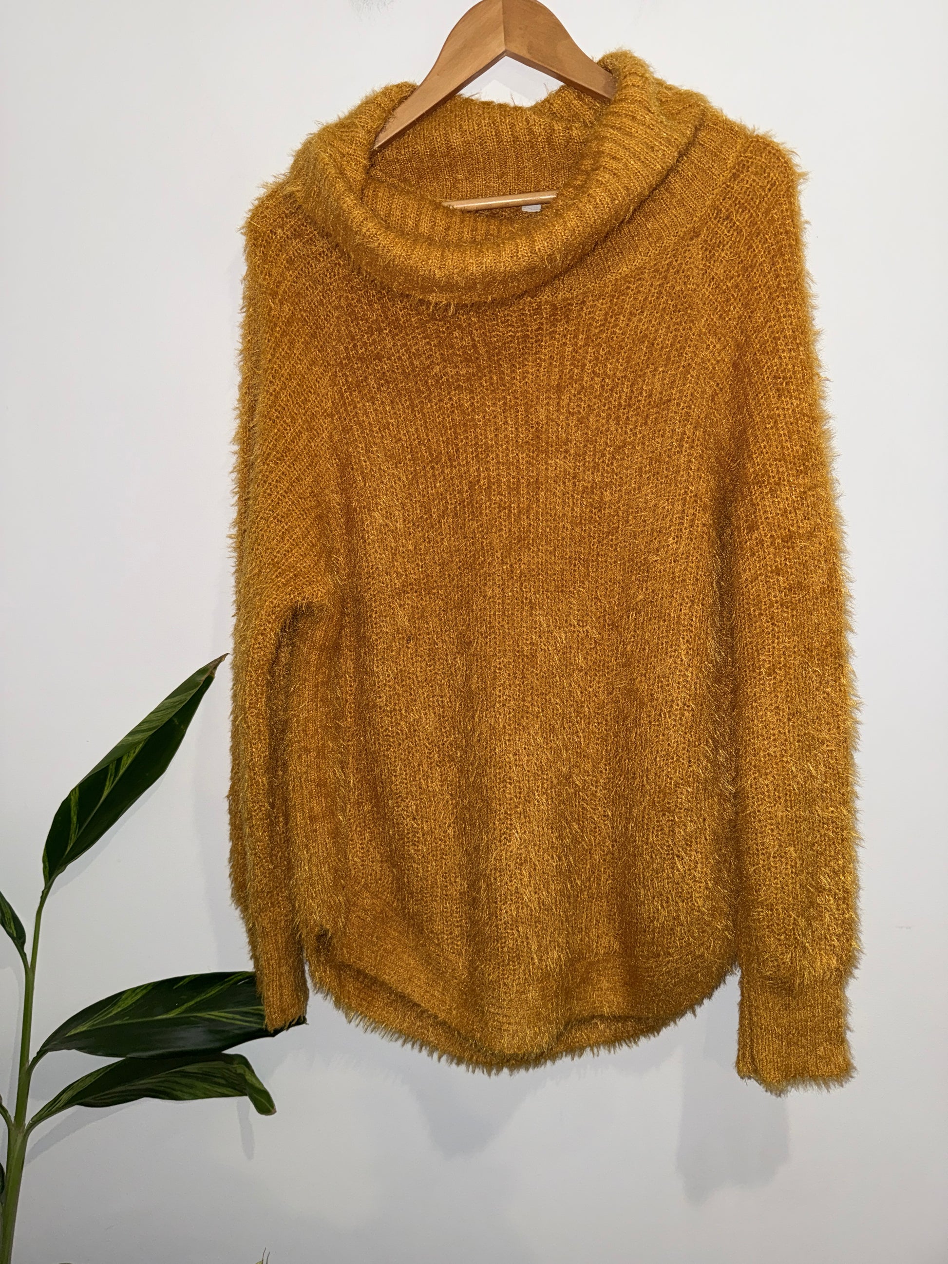 Brand Unknown Knit Cowl Neck Sweater Size U/Arm to U/Arm 59cm