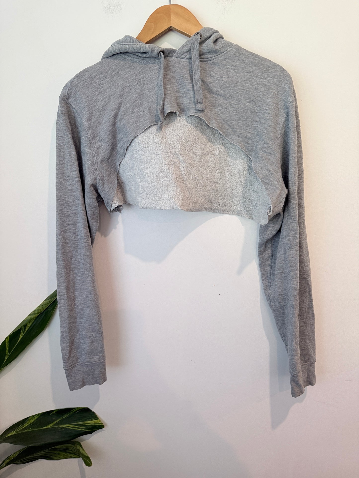 Brand Unknown Cropped Hoodie Shrug Size U/Arm to U/Arm 56cm