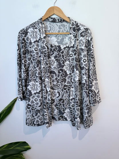 Brand Unknown Open-front Cardigan Jacket Size U/Arm to U/Arm 51cm