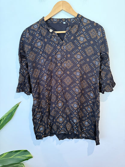 Brand Unknown Short Kurti Size U/Arm to U/Arm 48cm