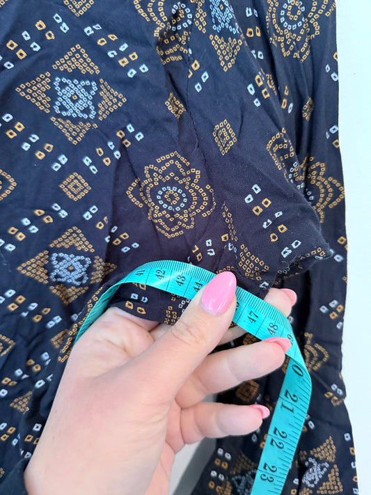 Brand Unknown Short Kurti Size U/Arm to U/Arm 48cm