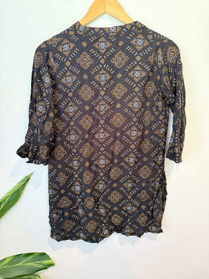 Brand Unknown Short Kurti Size U/Arm to U/Arm 48cm