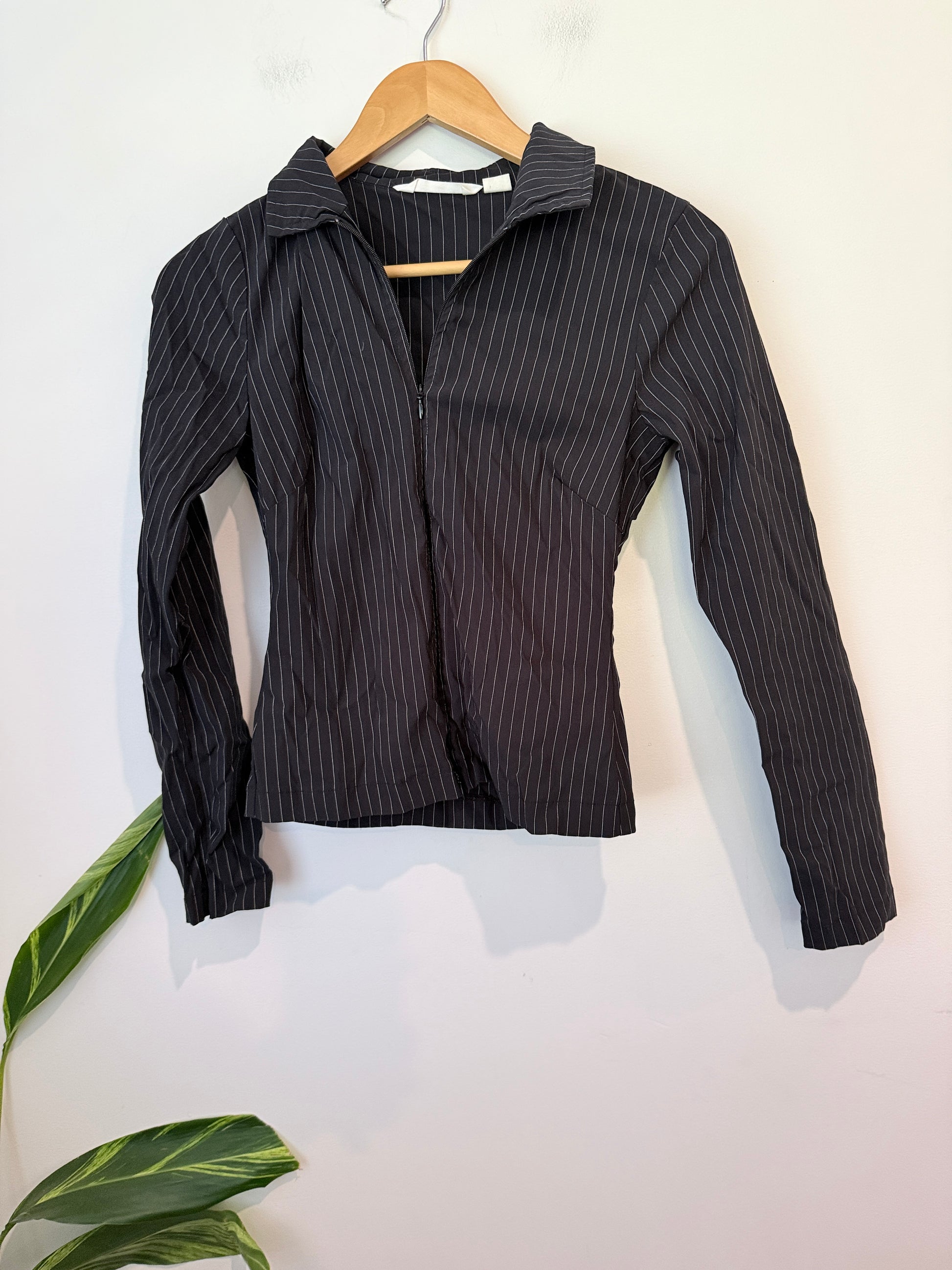 Glassons Pinstripe Long-sleeve Shirt Size 6
