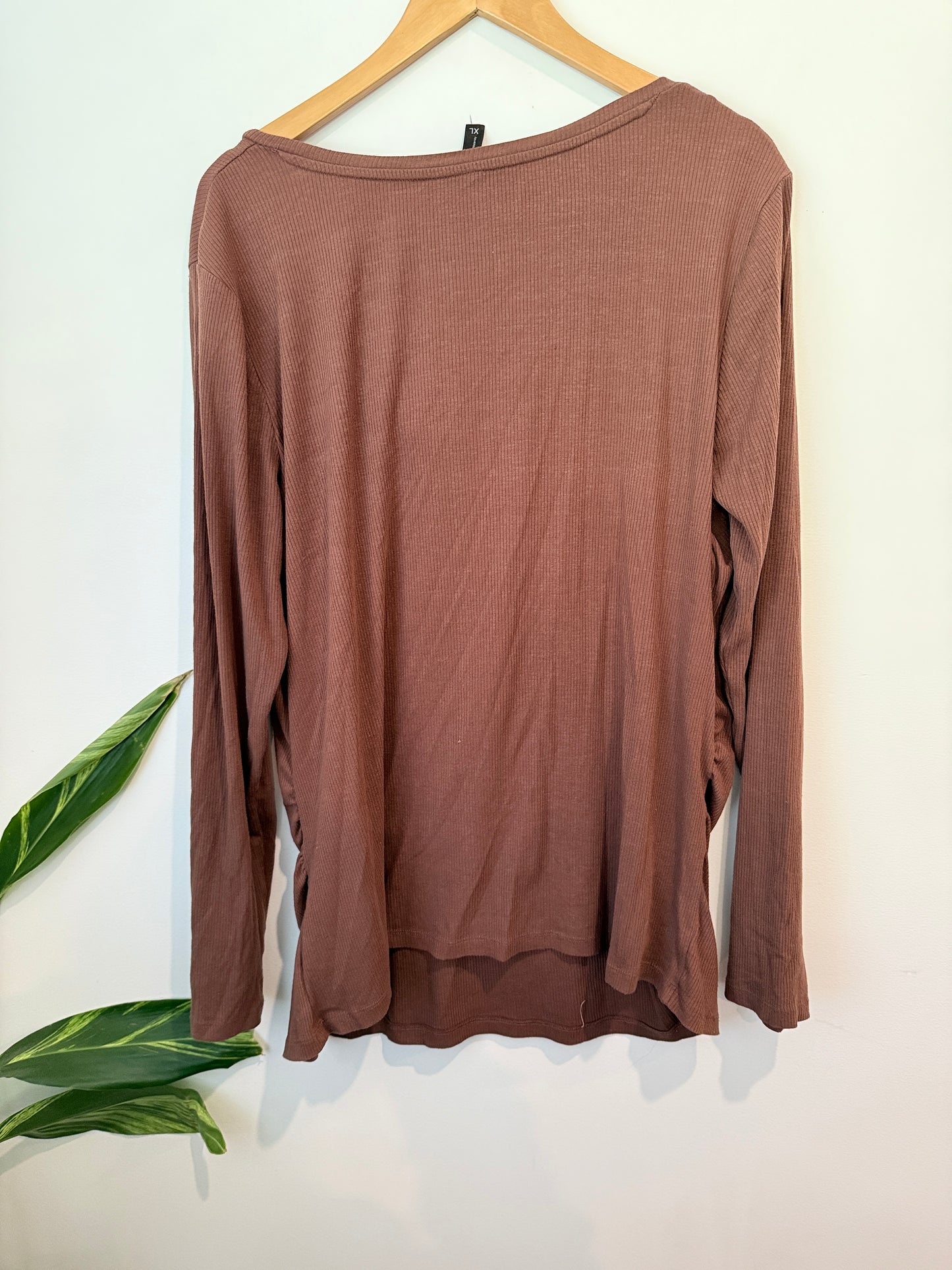H & H Long-sleeve Henley Top Size XL