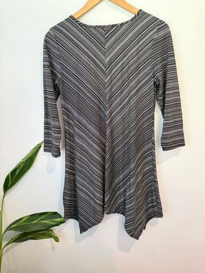 Brand; Crossroads Striped 3/4 Sleeve Top Size 10