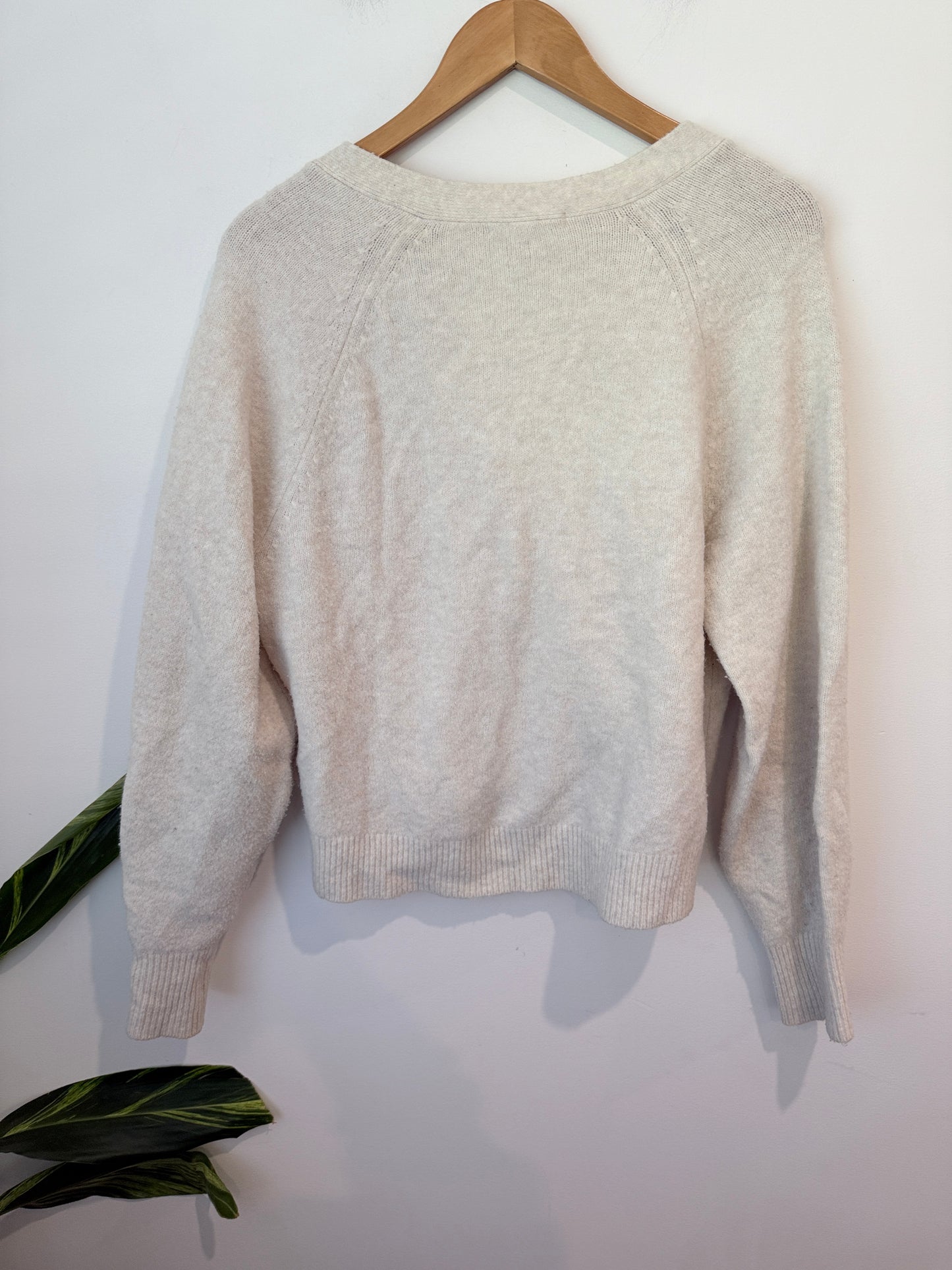 Uniqlo Cropped Knit Cardigan Size XS