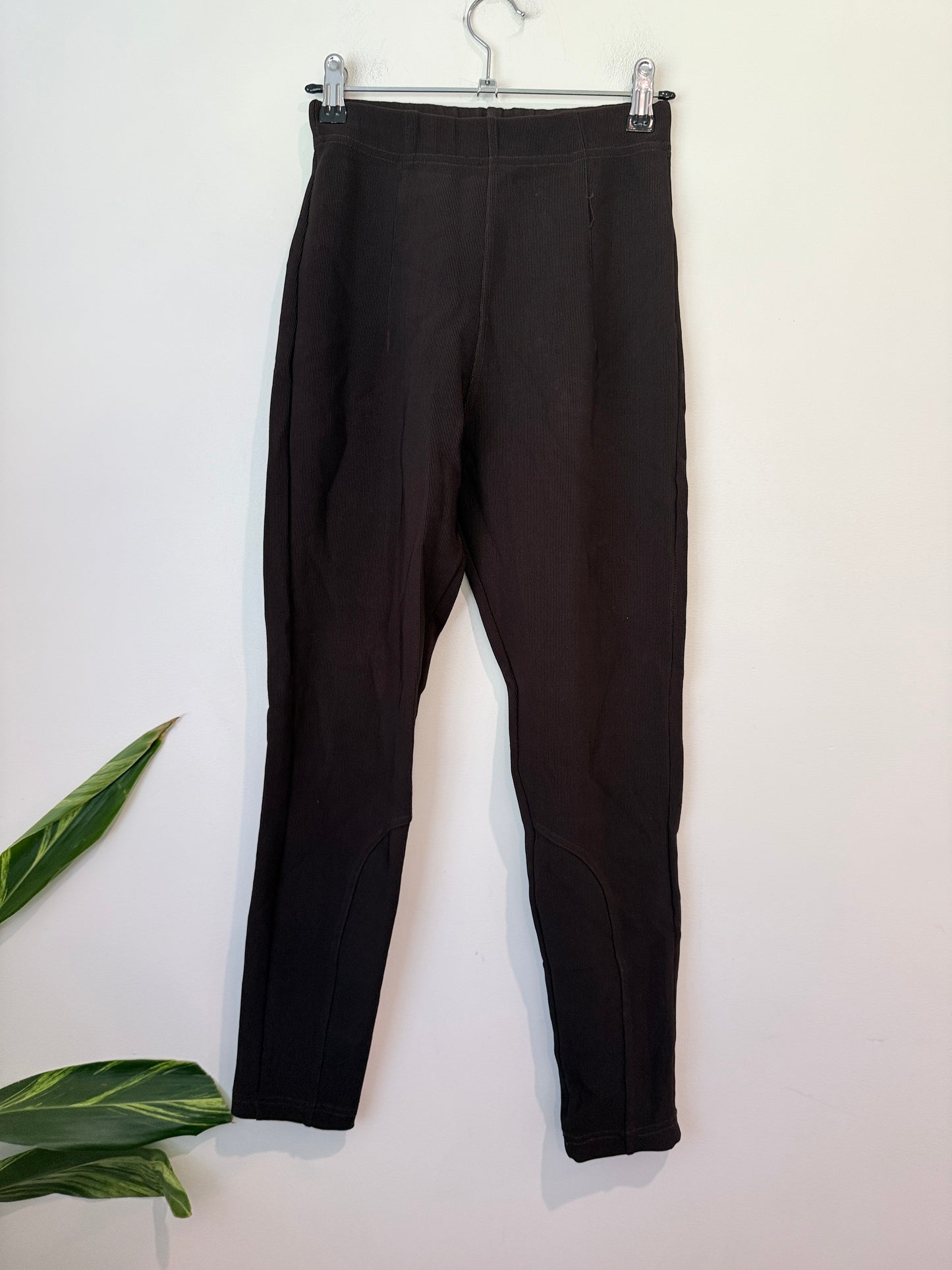 Pagani Pleated Trousers Size S | Waist 62cm
