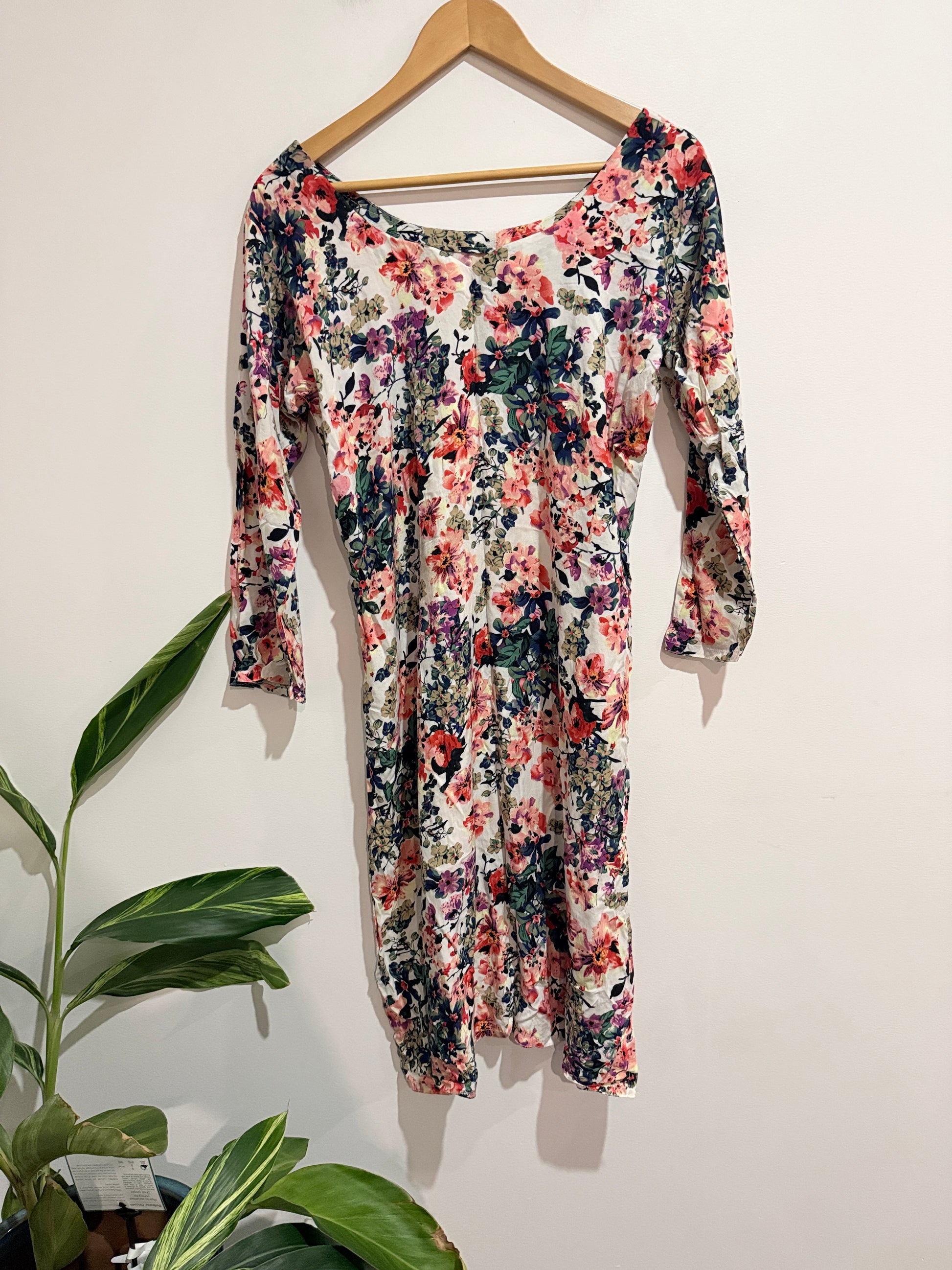 Brand Unknown Floral Print Jumpsuit Size U/Arm to U/Arm 53cm