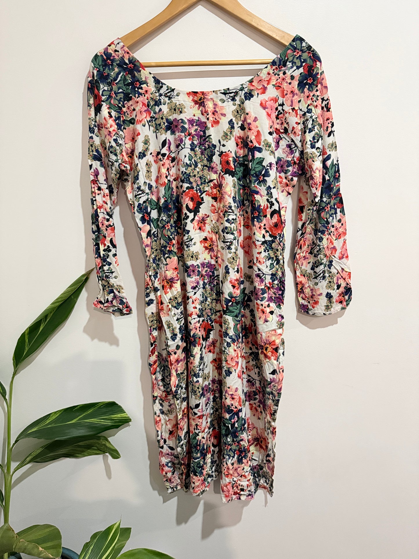 Brand Unknown Floral Print Jumpsuit Size U/Arm to U/Arm 53cm