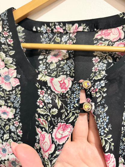 Floral Mumu Dress Size U/Arm to U/Arm 66cm