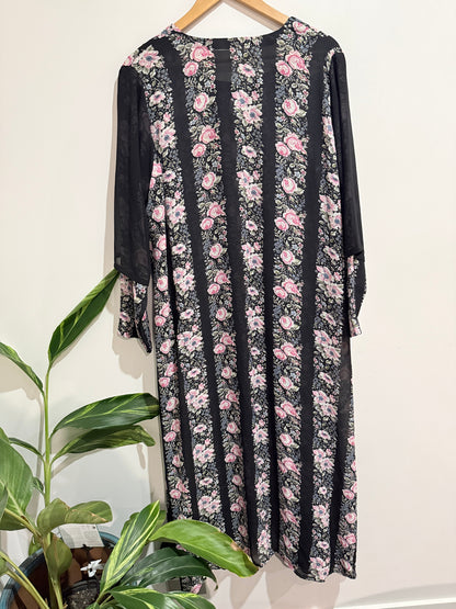 Floral Mumu Dress Size U/Arm to U/Arm 66cm