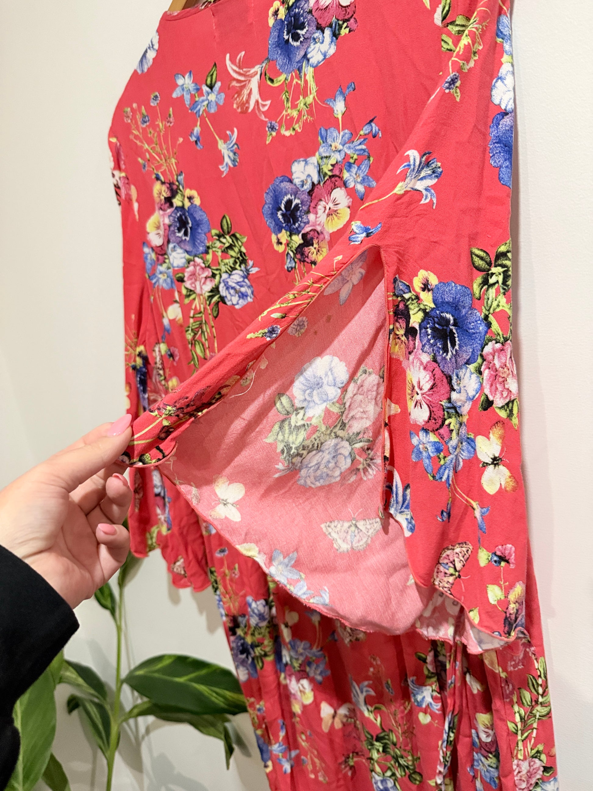 Isla Maree Floral Maxi Wrap Dress Size U/Arm to U/Arm 56cm