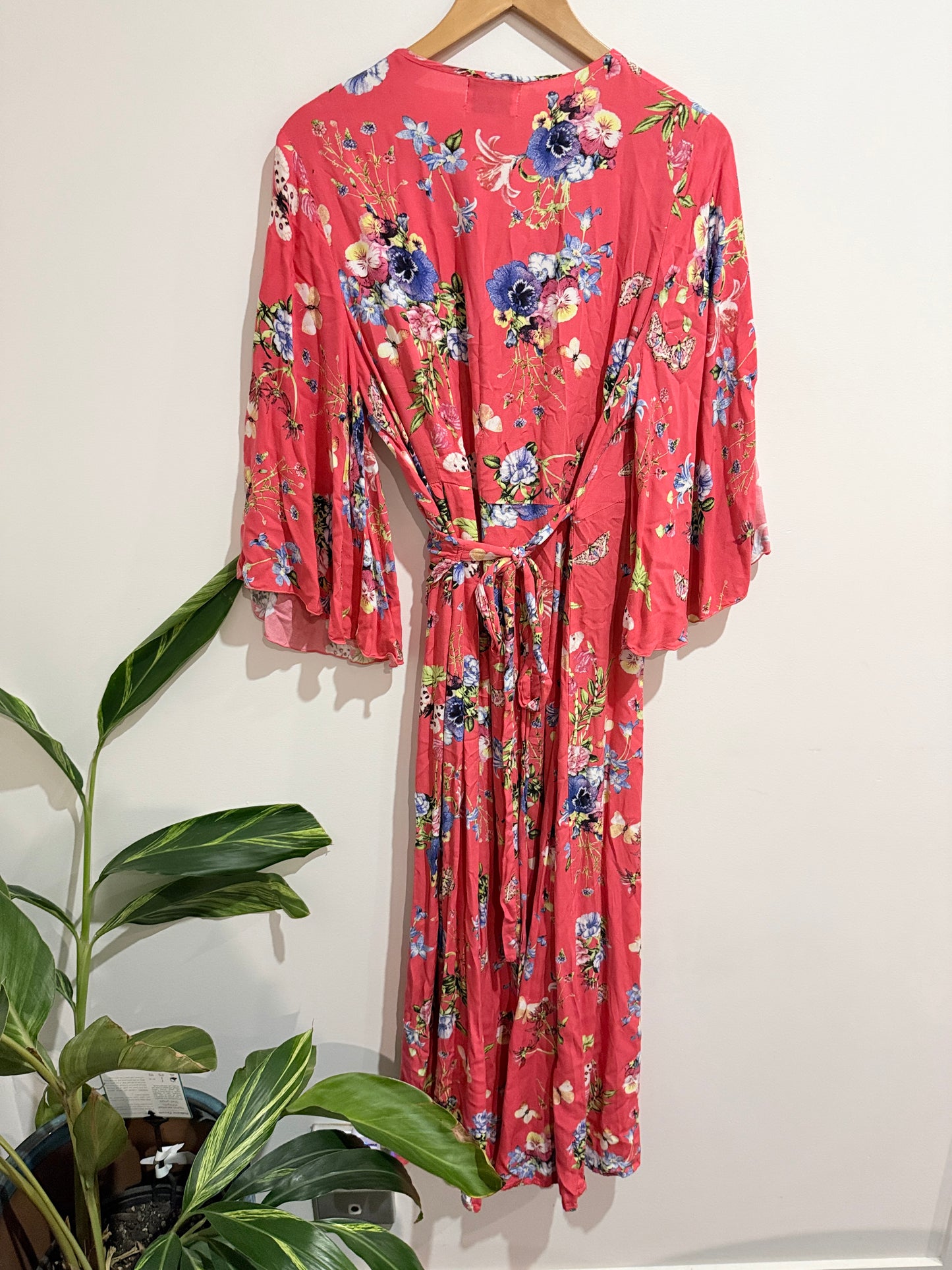 Isla Maree Floral Maxi Wrap Dress Size U/Arm to U/Arm 56cm