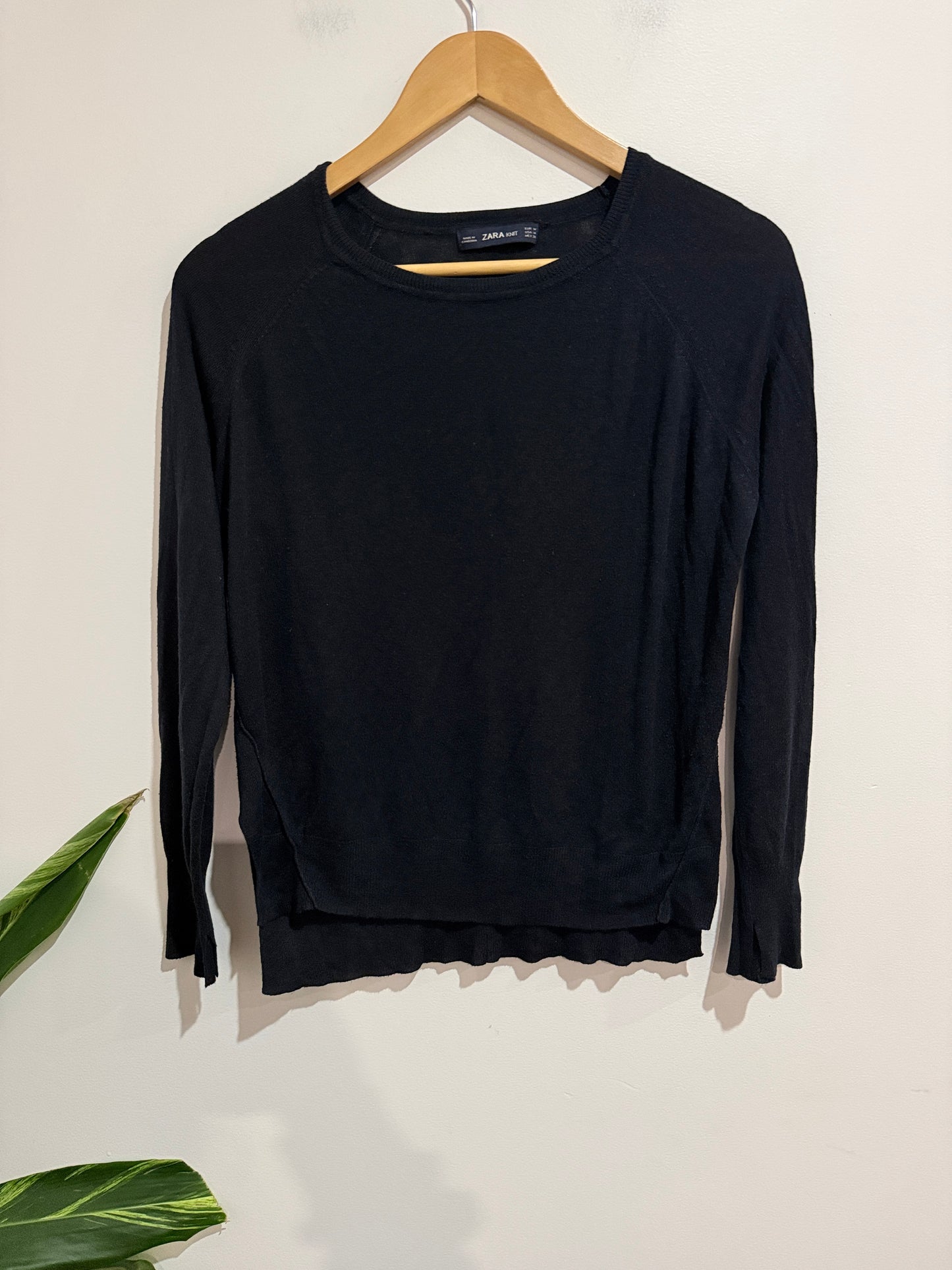 Zara Knit Sweater Size M