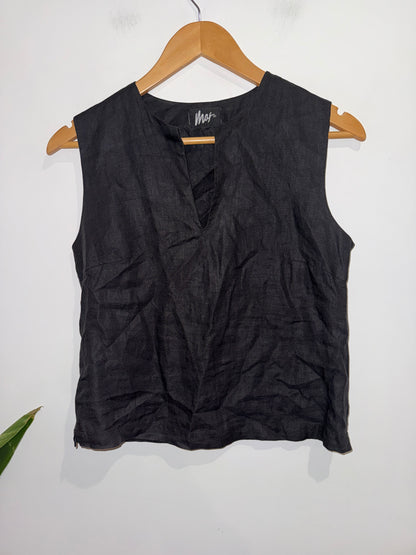 Max Textured Sleeveless Top Size U/Arm to U/Arm 46cm