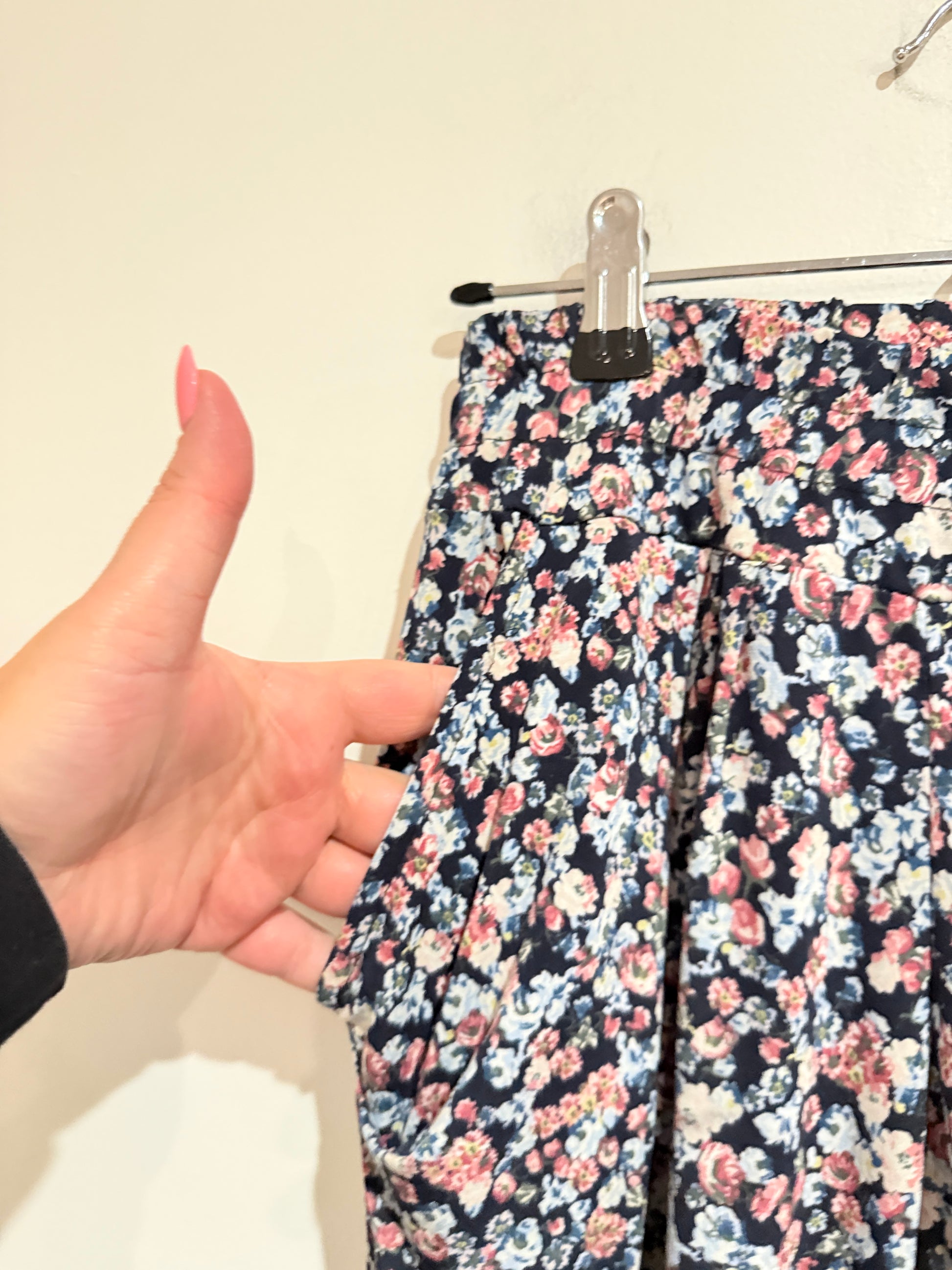 Brand Unknown Relaxed-fit Jogger Pants Size Waist 66cm
