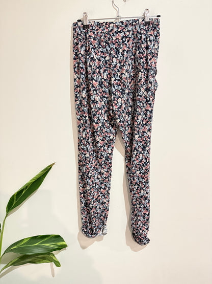 Brand Unknown Relaxed-fit Jogger Pants Size Waist 66cm