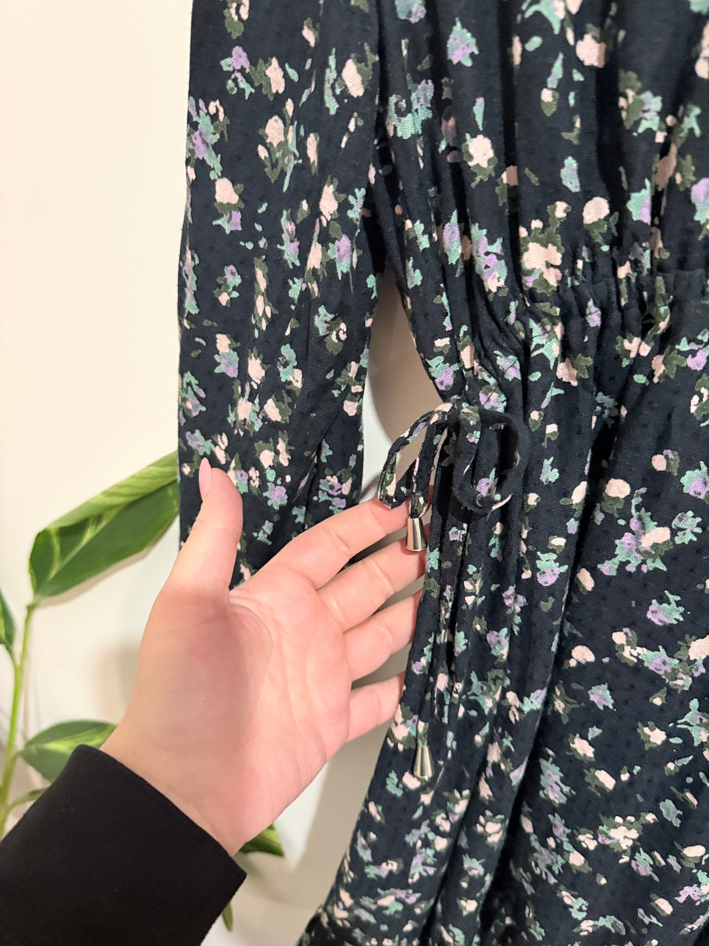 All About Eve Long-sleeve Dress Size 8
