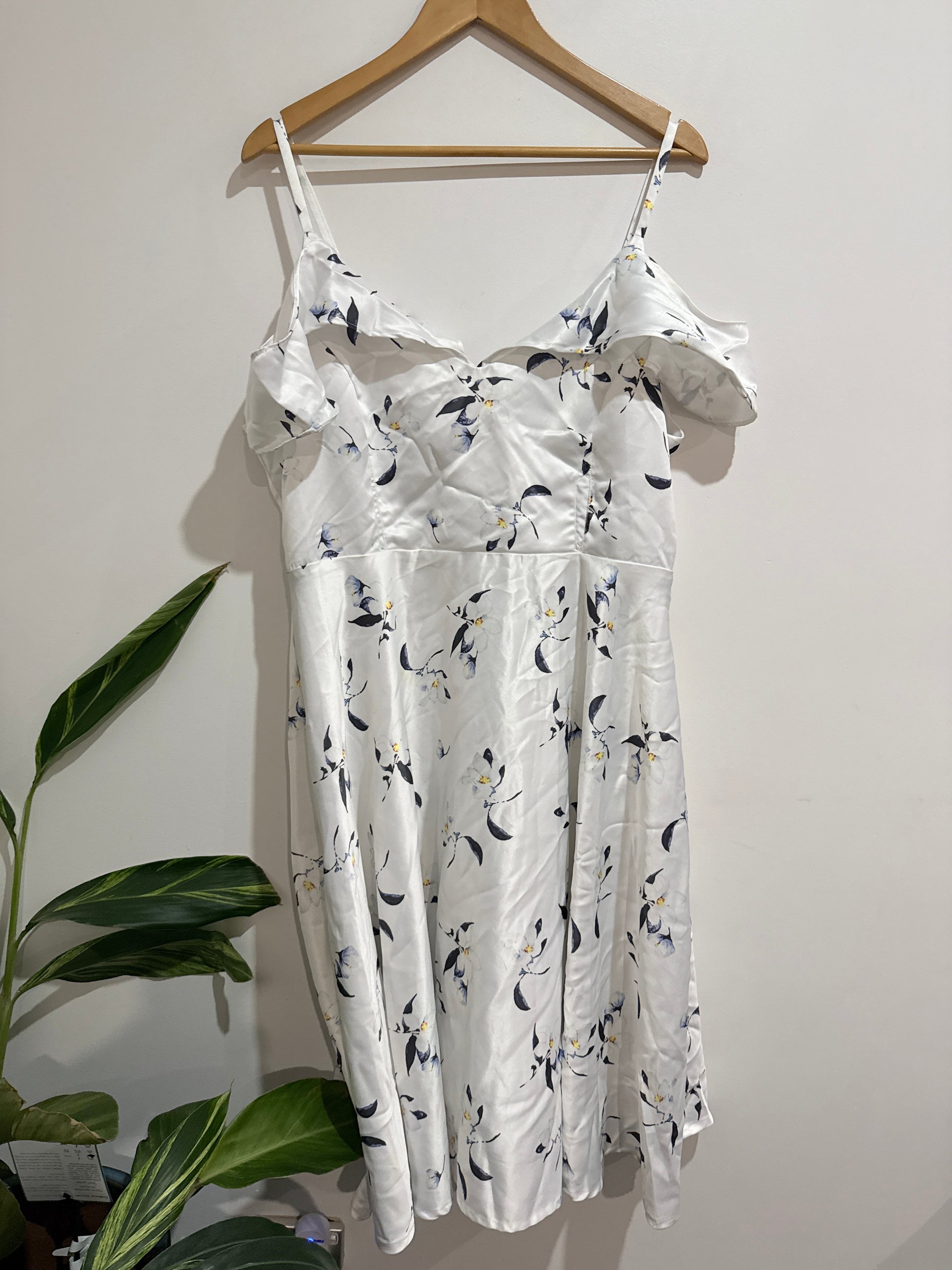 Pagani Open-shoulder Dress Size 16