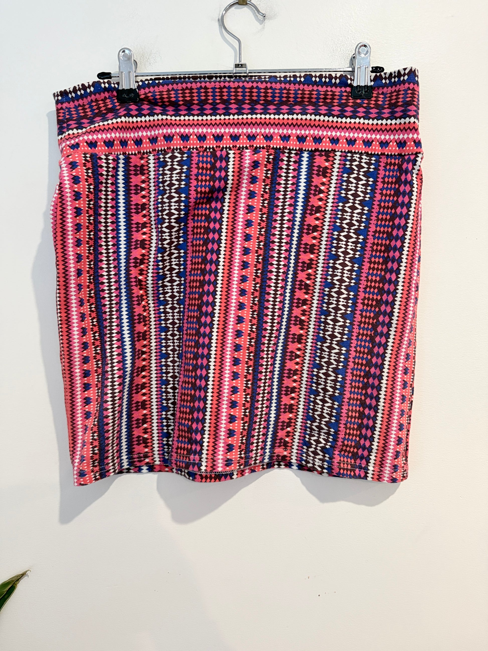 Girlxpress Handcrafted Mini Skirt Size 14