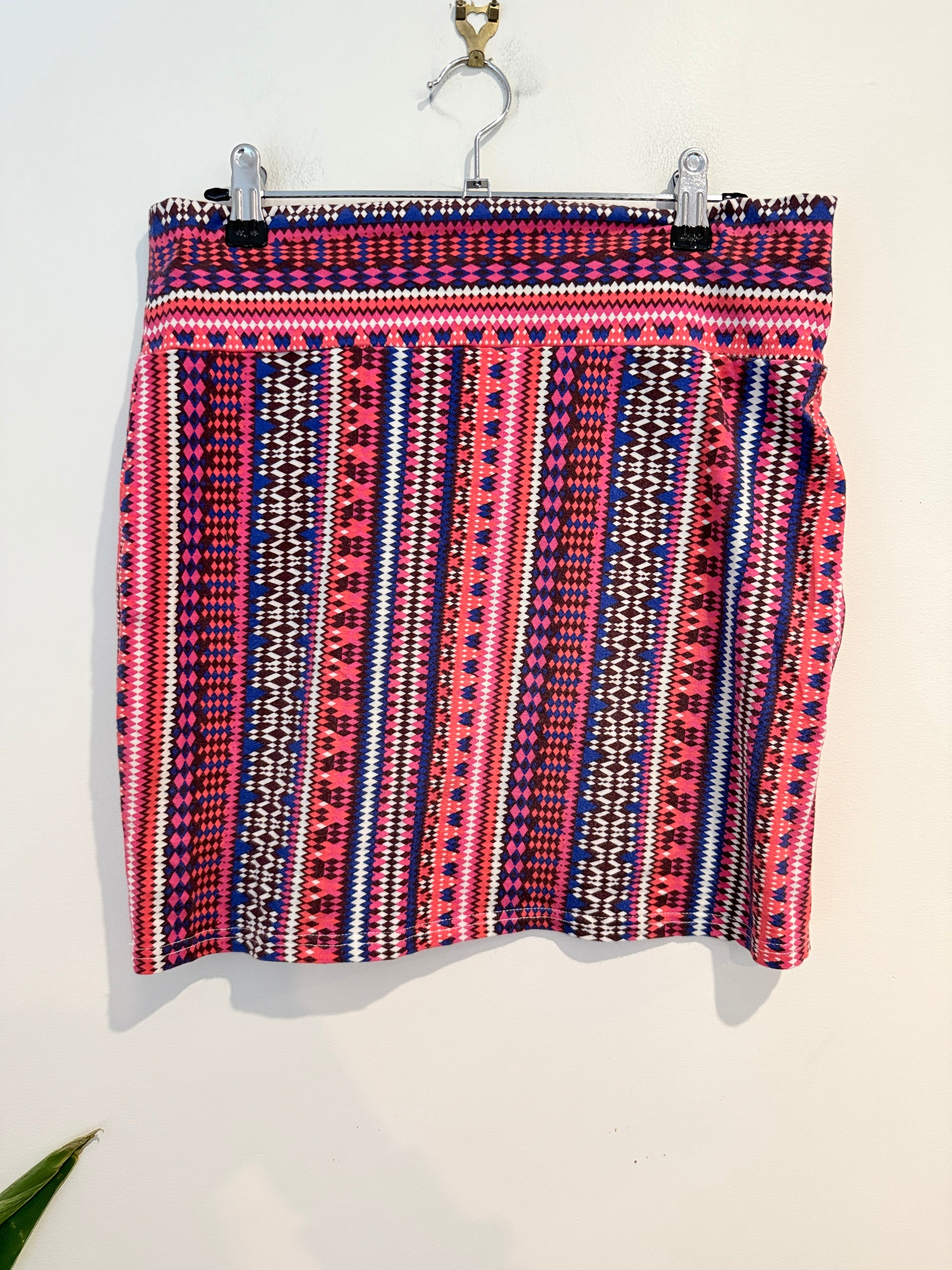 Girlxpress Handcrafted Mini Skirt Size 14
