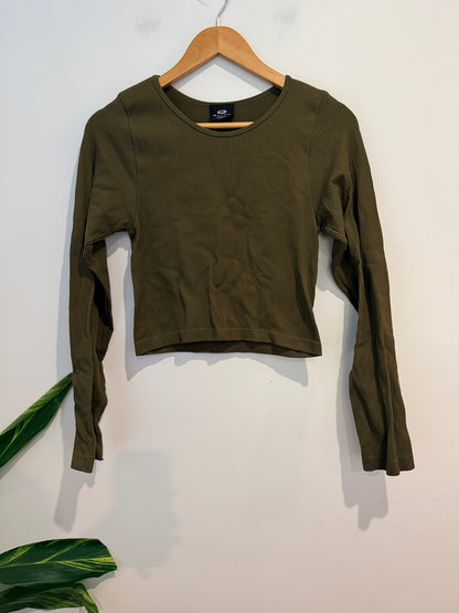 Elite Long-sleeve Crop Top Size XL | U/Arm to U/Arm 35cm