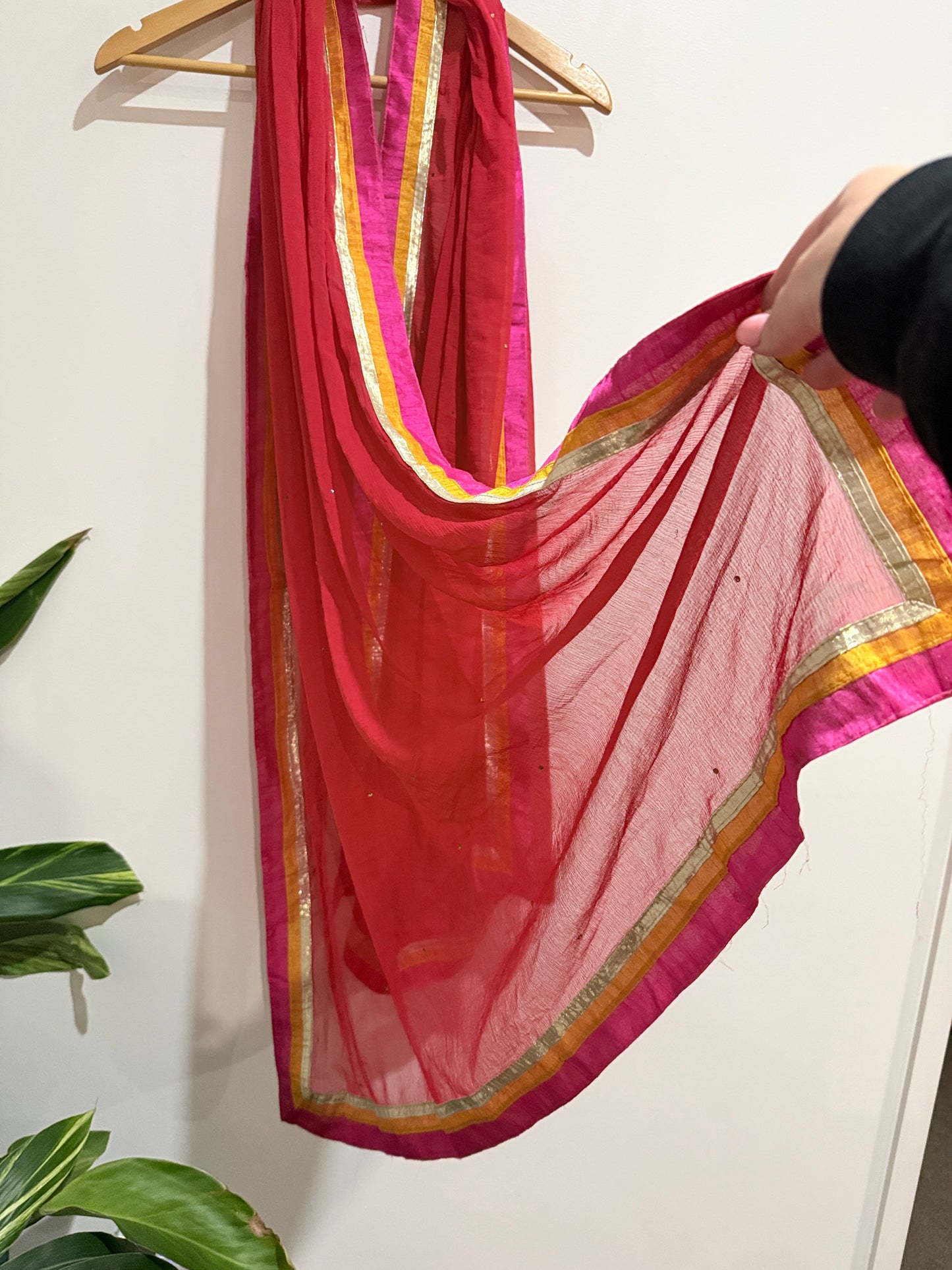 Crinkled Dupatta