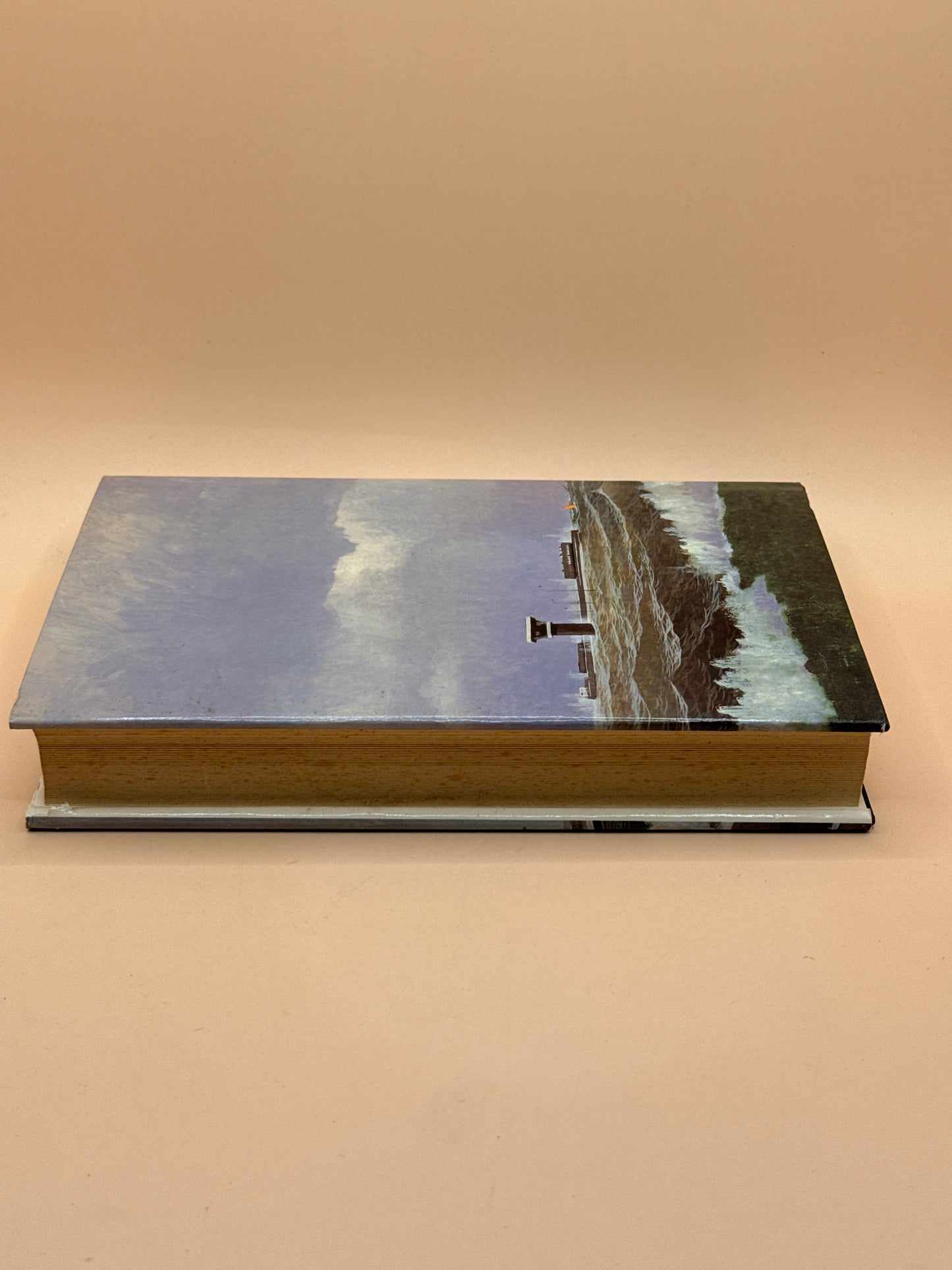 Floodgate by Alistair MacLean 1983 First Edition