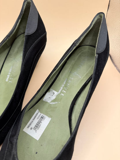 Rebecca Sanver Black Suede Kitten Heel Shoes Size 40