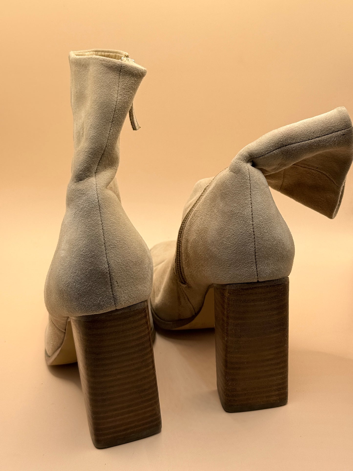 Siren Suede Ankle Boots Size 39