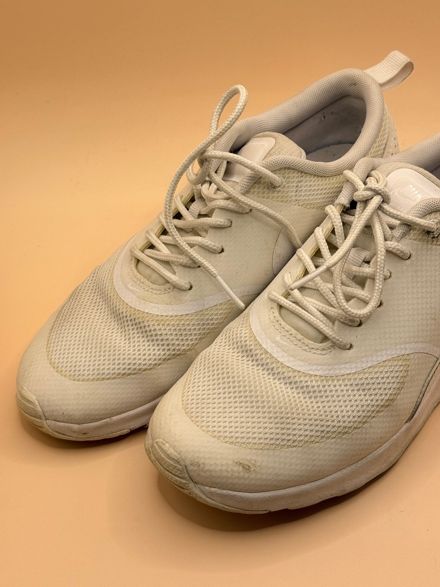 Nike Thea White Sneakers - 25cm insole