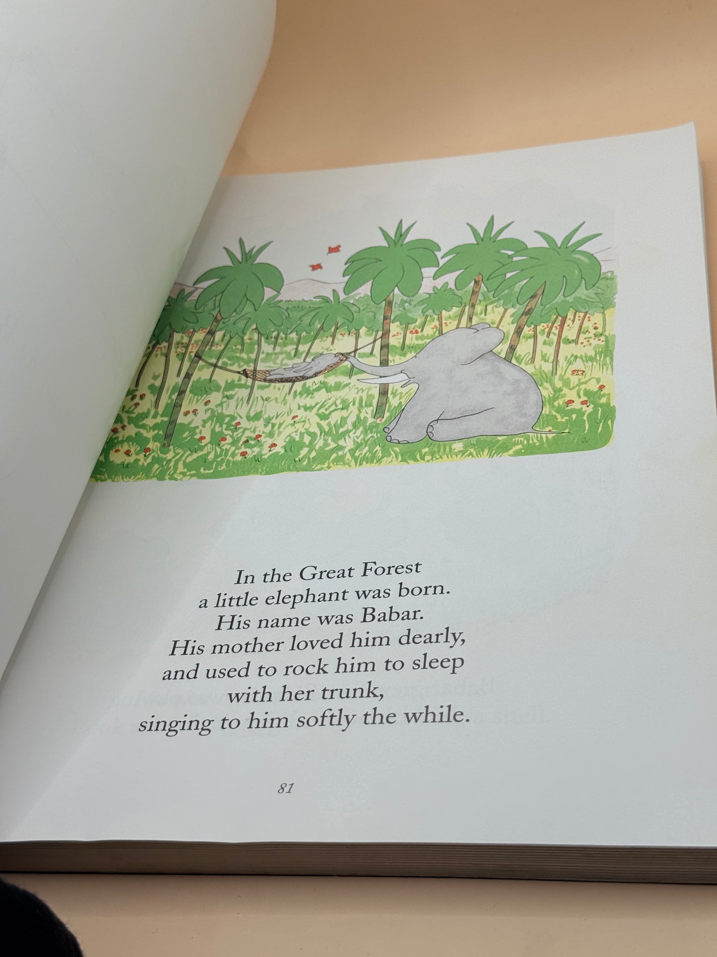 Childhood Favourites: A Collection to Treasure
